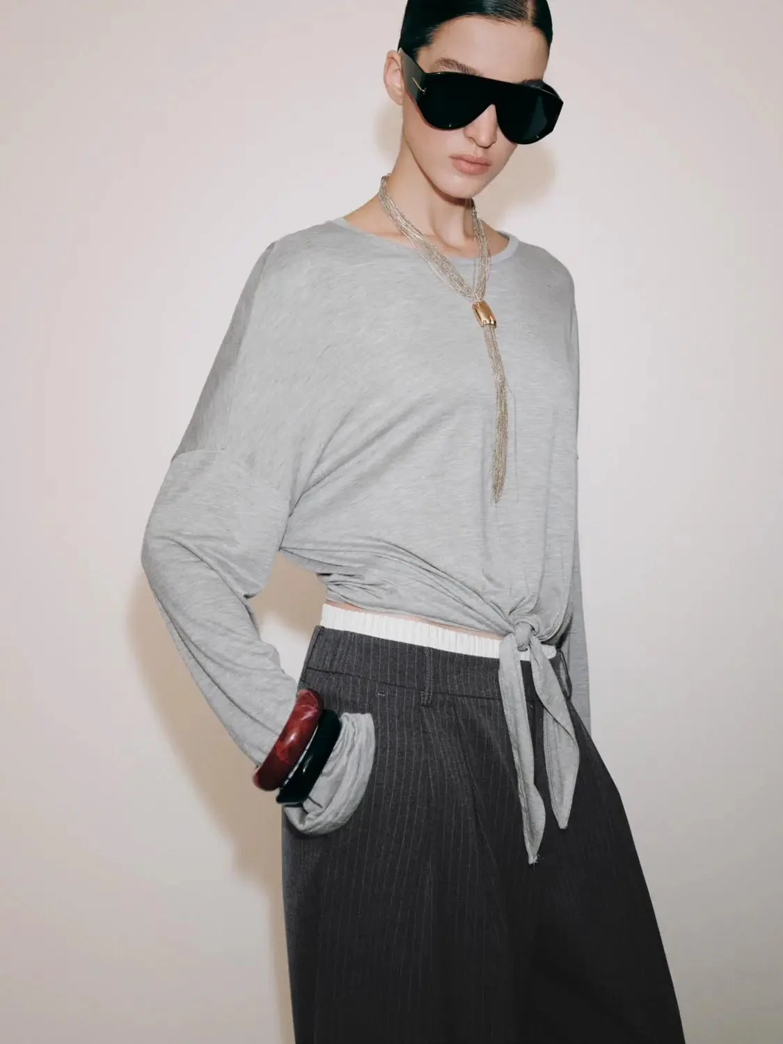 14849-lyocell-front-knot-crew-neck-long-sleeve-t-shirts-10.webp Lyocell Front Knot Crew Neck Long Sleeve T Shirts