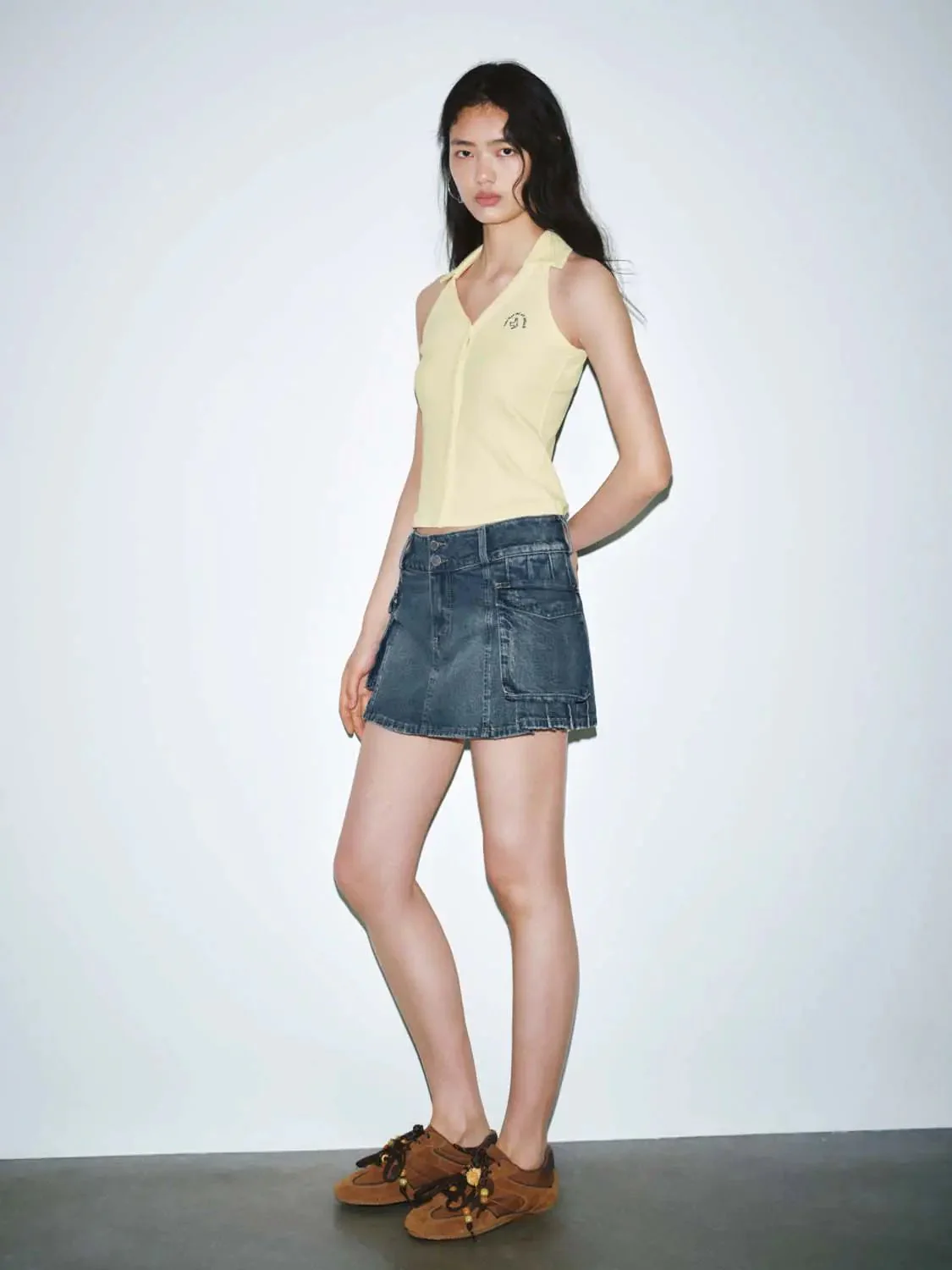 1492-cotton-polo-collar-with-button-detail-tank-top-21.webp Cotton Polo Collar With Button Detail Tank Top