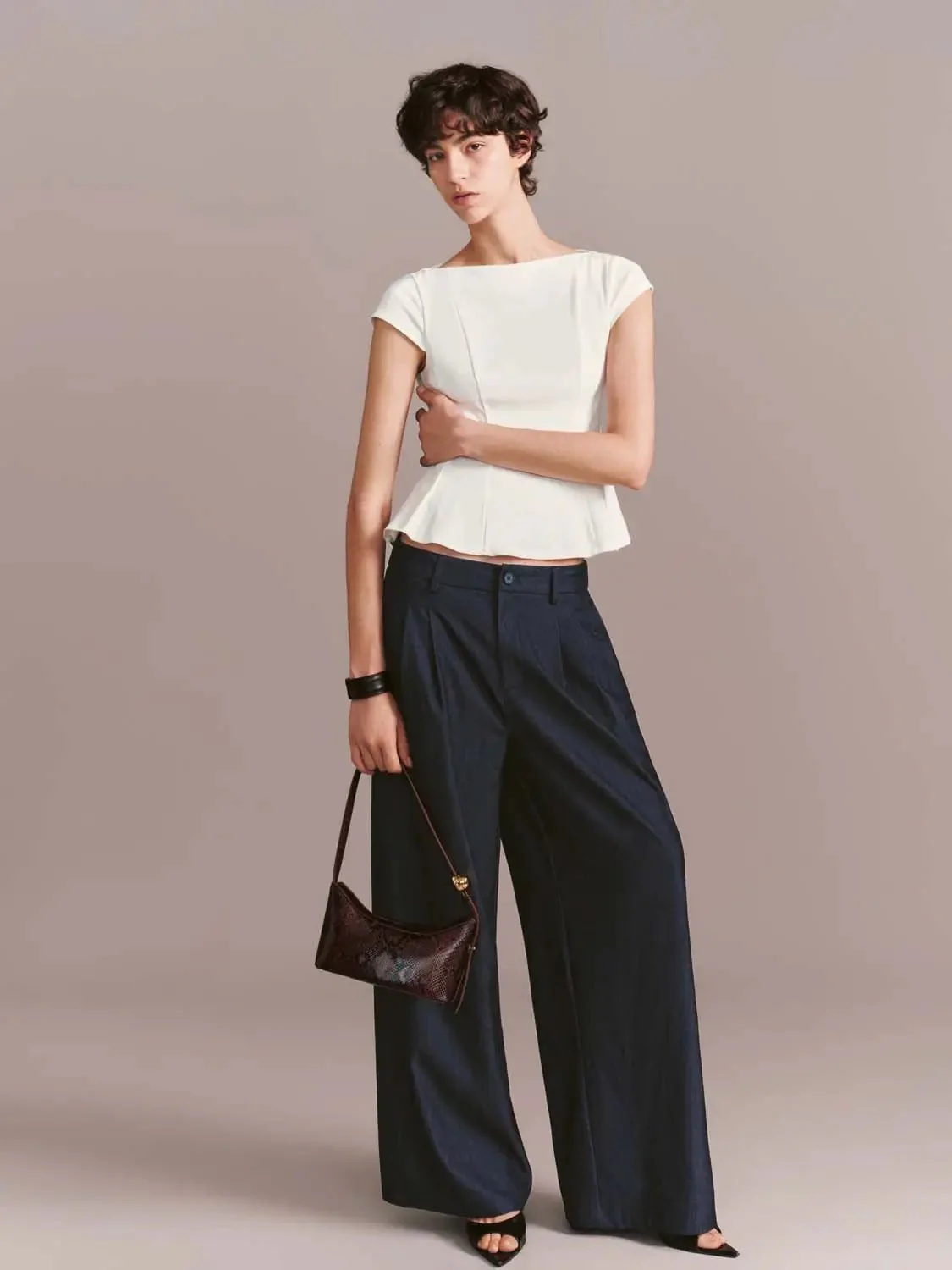 14970-cotton-blend-nipped-waist-cap-sleeve-top-4.webp Cotton Blend Nipped Waist Cap Sleeve Top