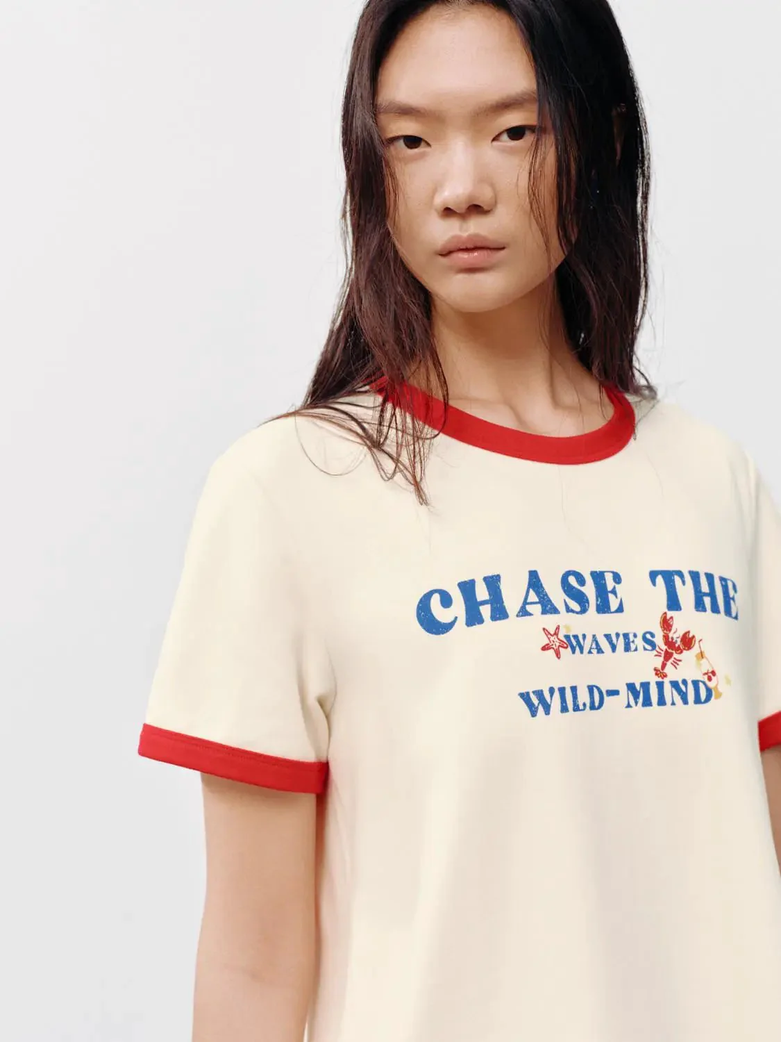 14982-cotton-blend-chase-the-waves-printed-t-shirt-3.webp Cotton Blend Chase The Waves Printed T Shirt