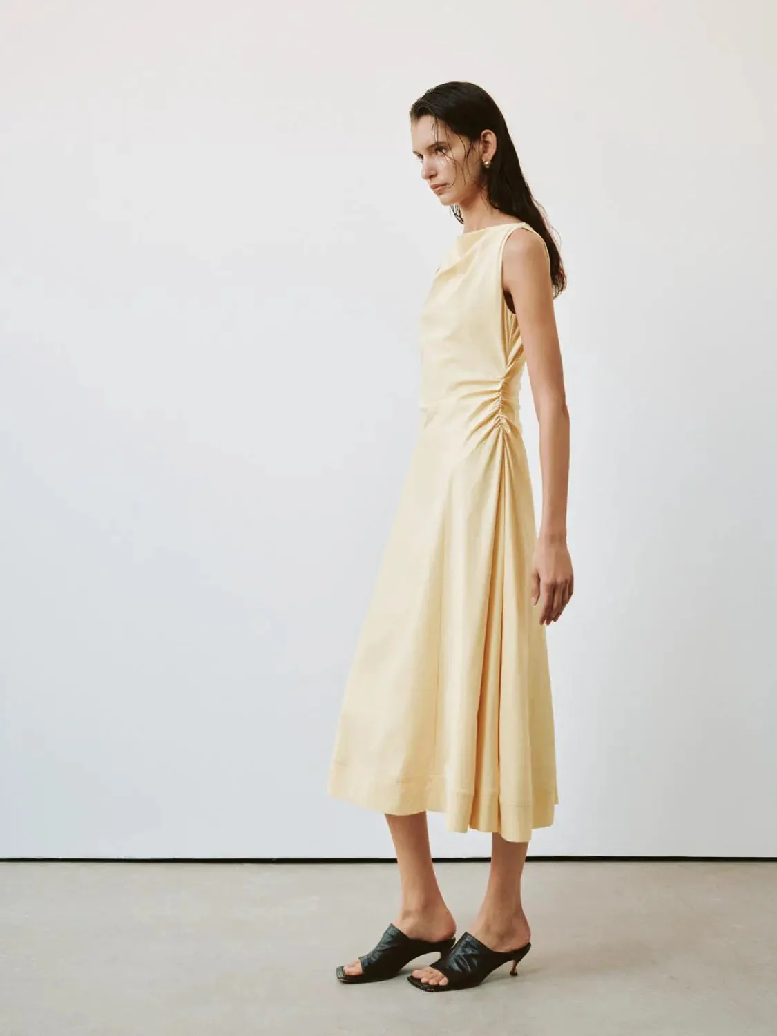 150-cowl-neck-sleeveless-linen-a-line-midi-dresses-4.webp Cowl Neck Sleeveless Linen A-Line Midi Dresses