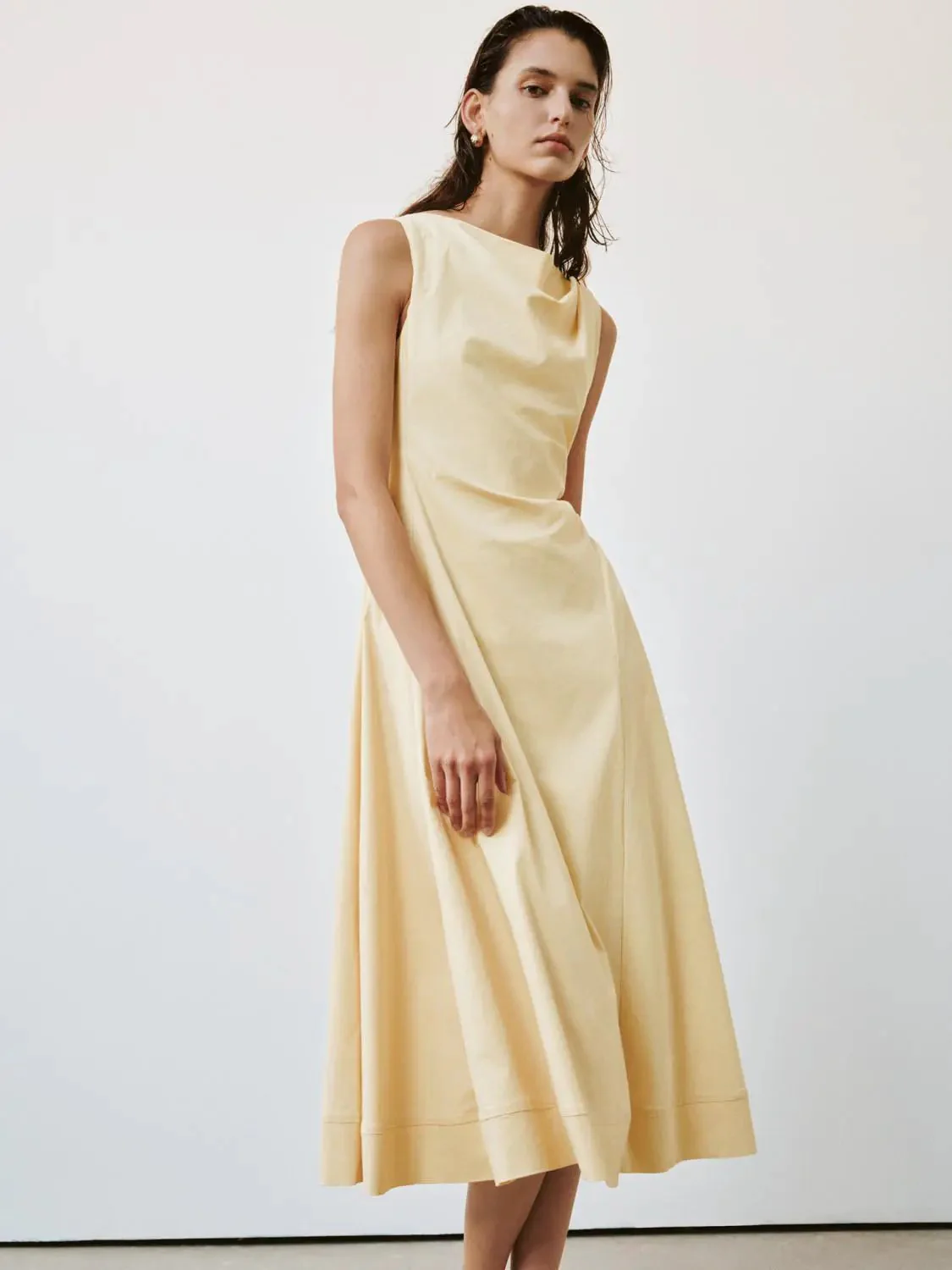150-cowl-neck-sleeveless-linen-a-line-midi-dresses-5.webp Cowl Neck Sleeveless Linen A-Line Midi Dresses