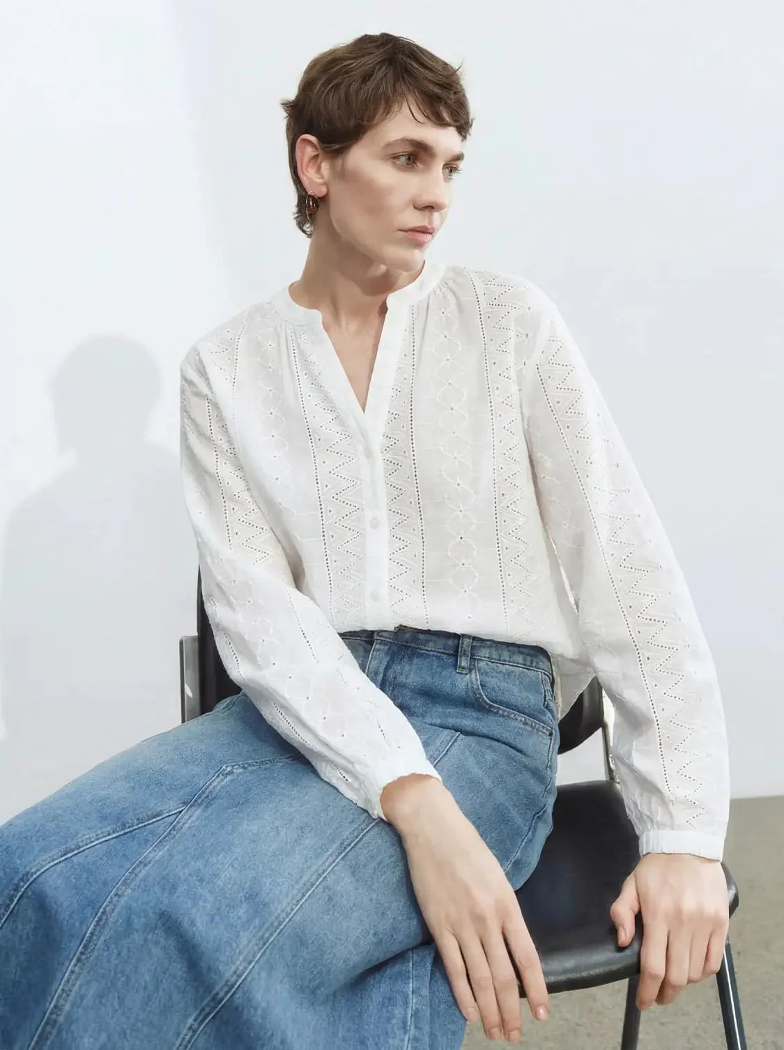 15020-v-neck-shirts-4.webp V-Neck Shirts