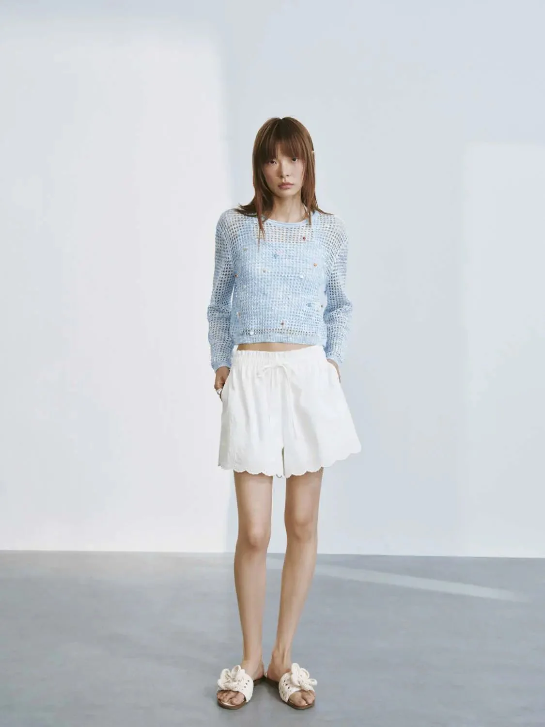 15077-guipure-lace-drawstring-pull-on-shorts-5.webp Guipure Lace Drawstring Pull On Shorts