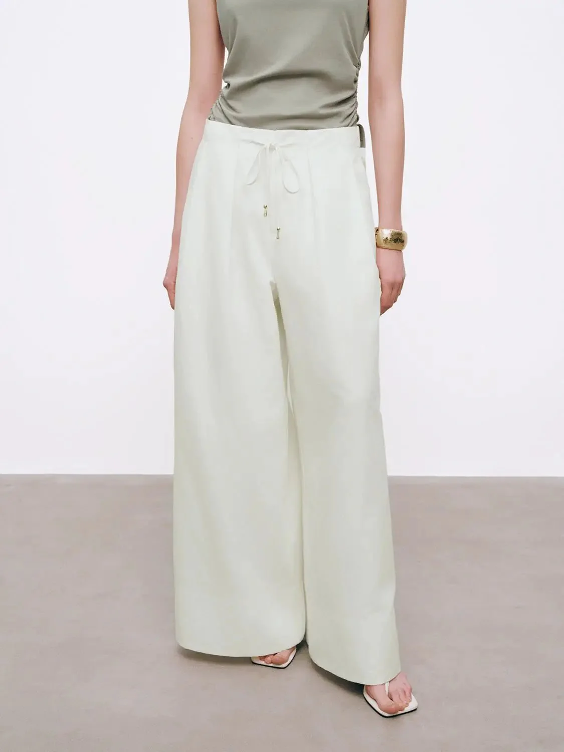 15114-linen-blend-drawstring-pull-on-wide-leg-pants-9.webp Linen Blend Drawstring Pull On Wide Leg Pants