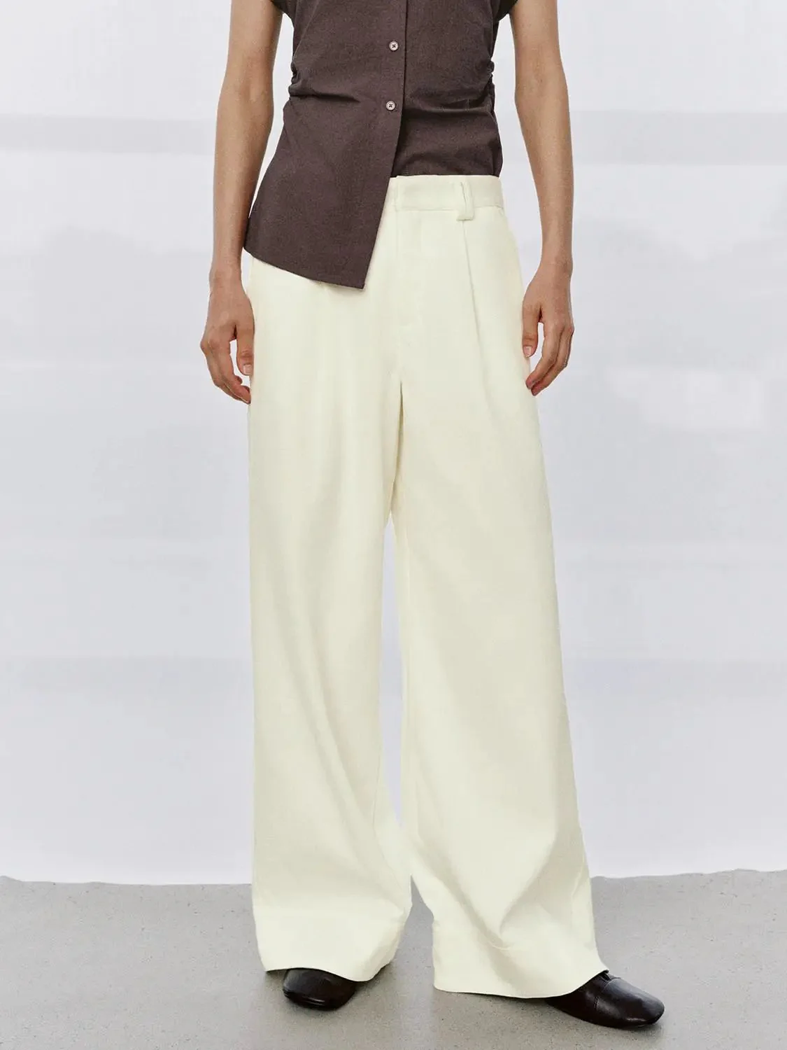 15120-pleated-wide-leg-pants-17.webp Pleated Wide Leg Pants