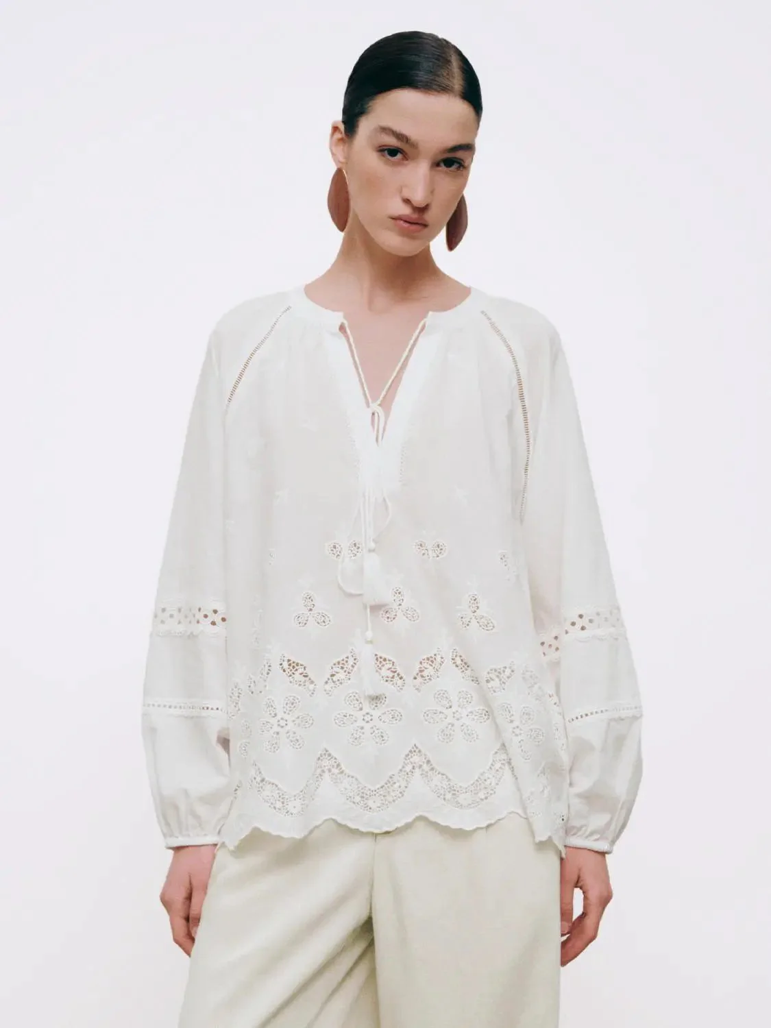 V-Neck Guipure Lace Overhead Shirts