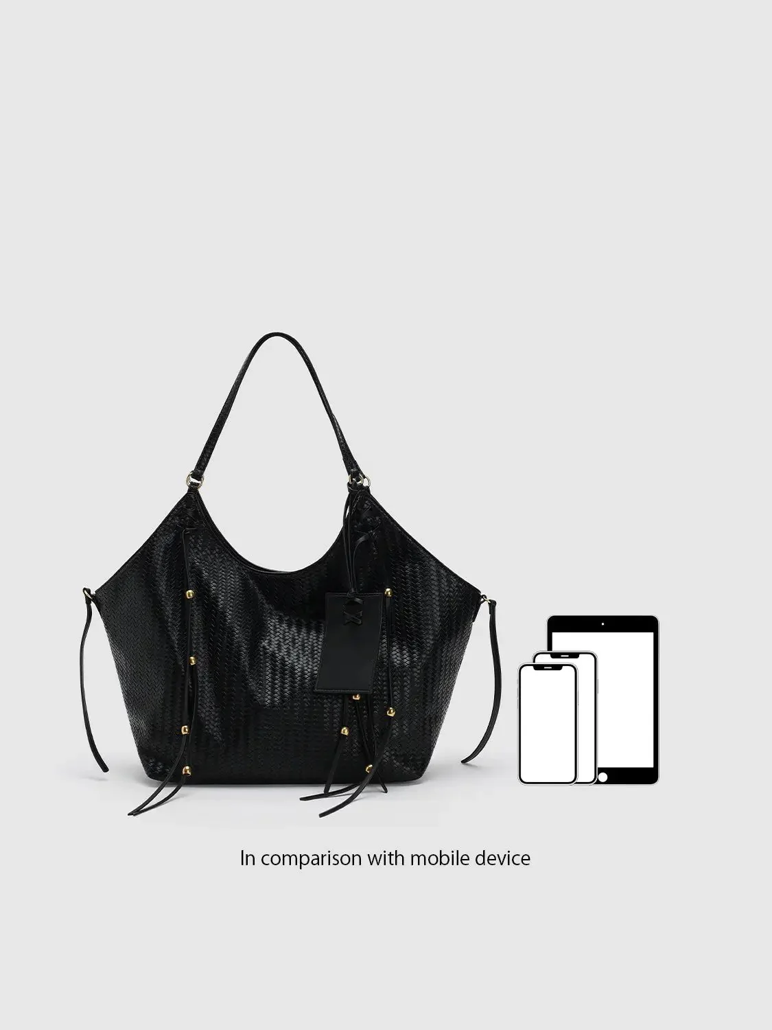 15176-oversize-faux-leather-woven-shoulder-bags-7.webp Oversize Faux Leather Woven Shoulder Bags