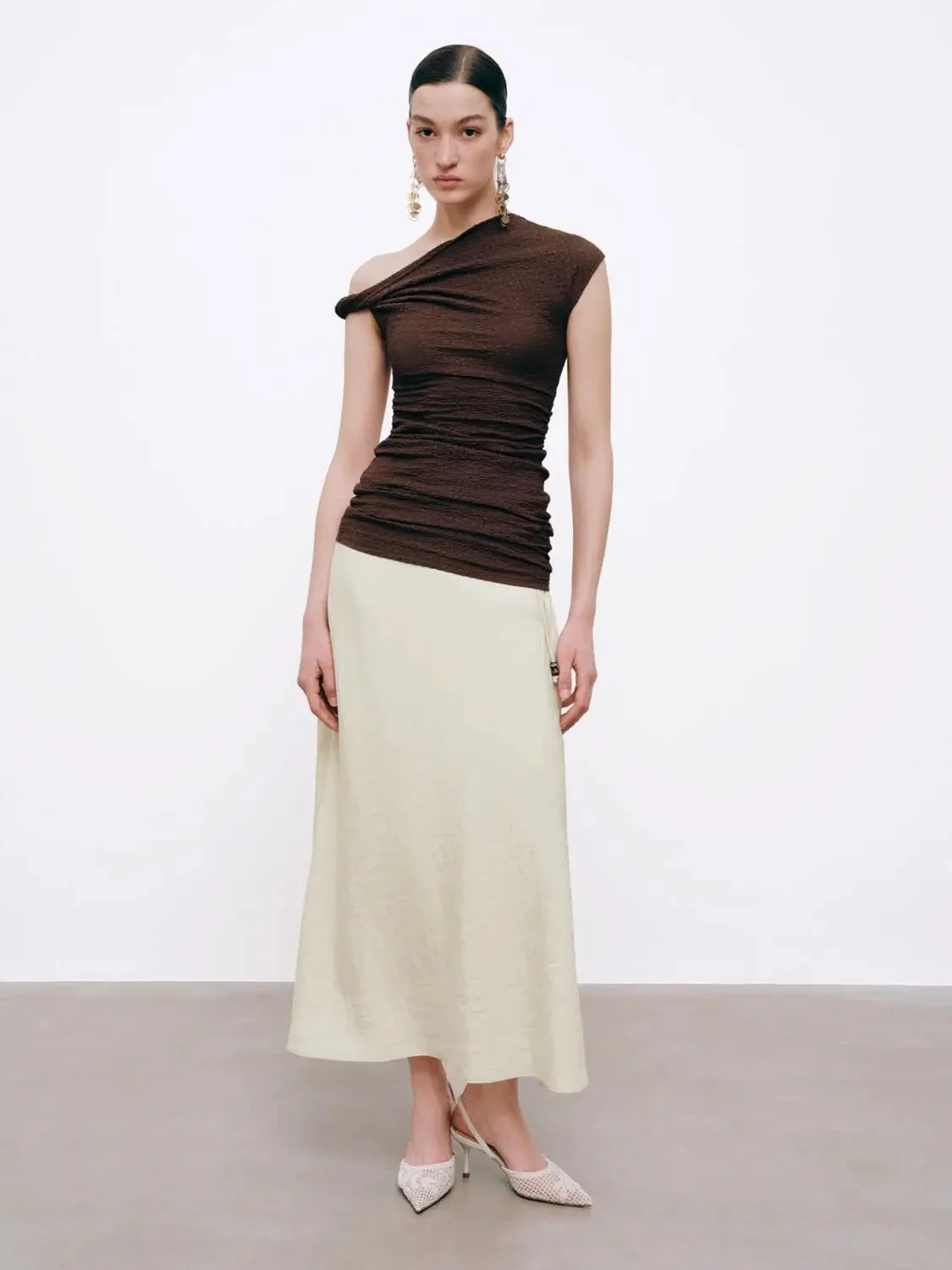 15179-asymmetric-one-shoulder-ruched-stretch-skinny-midi-dresses-4.webp Asymmetric One Shoulder Ruched Stretch Skinny Midi Dresses