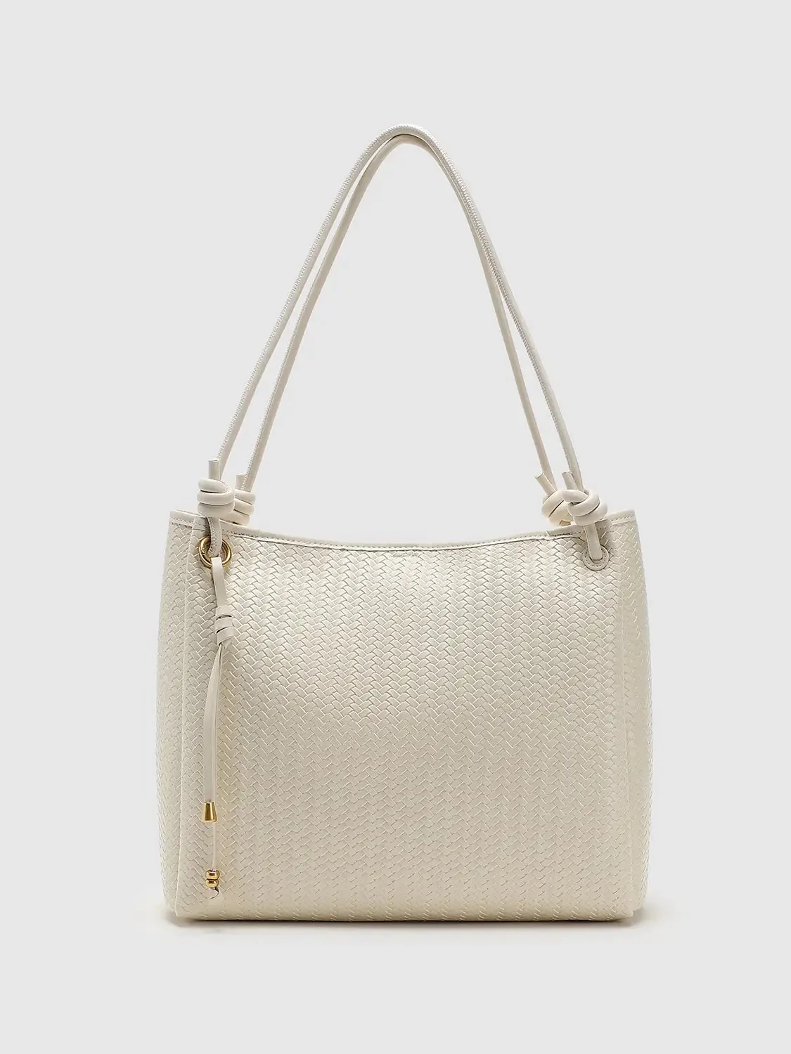 15195-oversize-faux-leather-woven-shoulder-bags-16.webp Oversize Faux Leather Woven Shoulder Bags