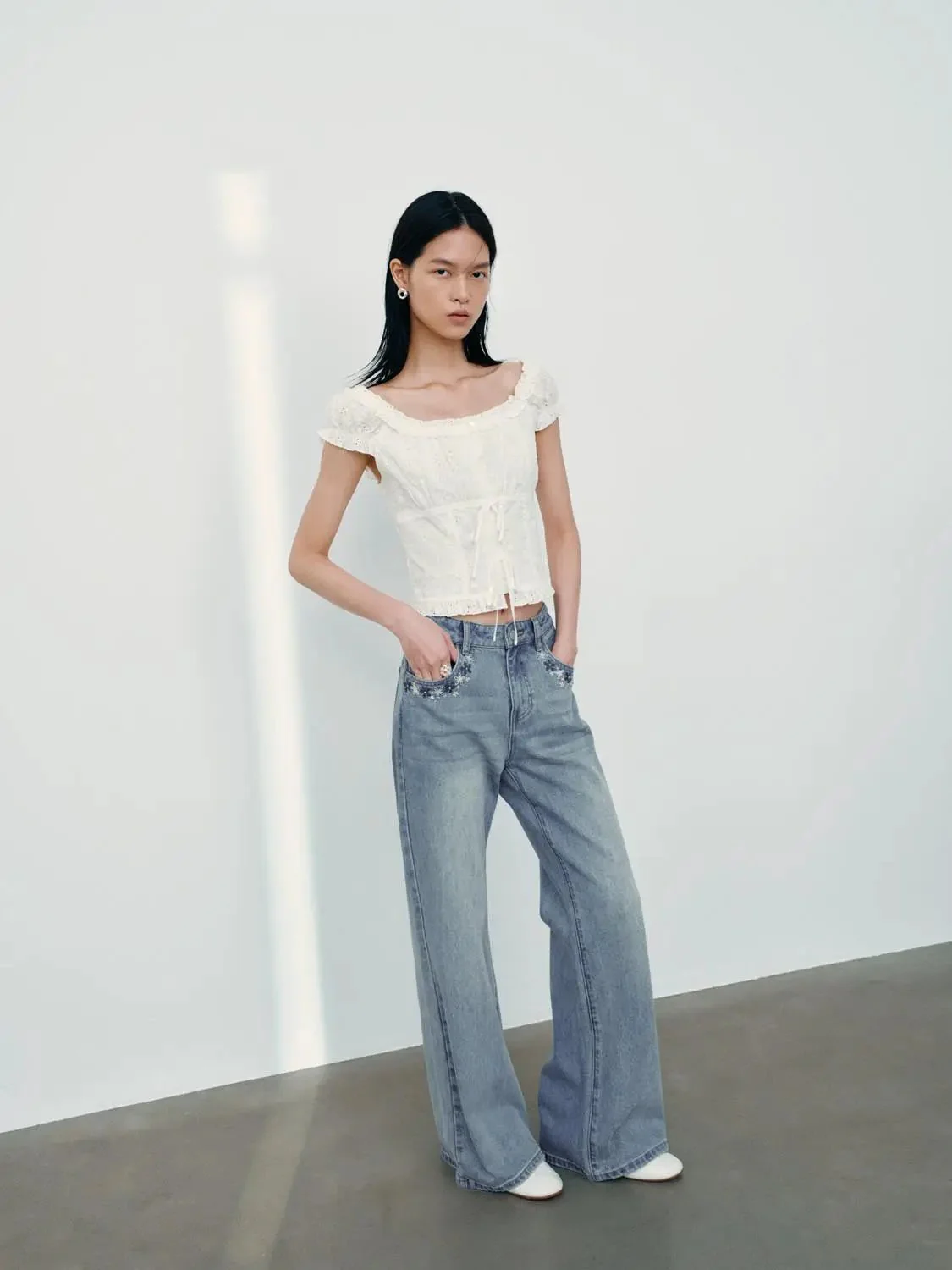 15305-square-neck-ruffle-trim-sleeveless-shirts-5.webp Square-Neck Ruffle Trim Sleeveless Shirts