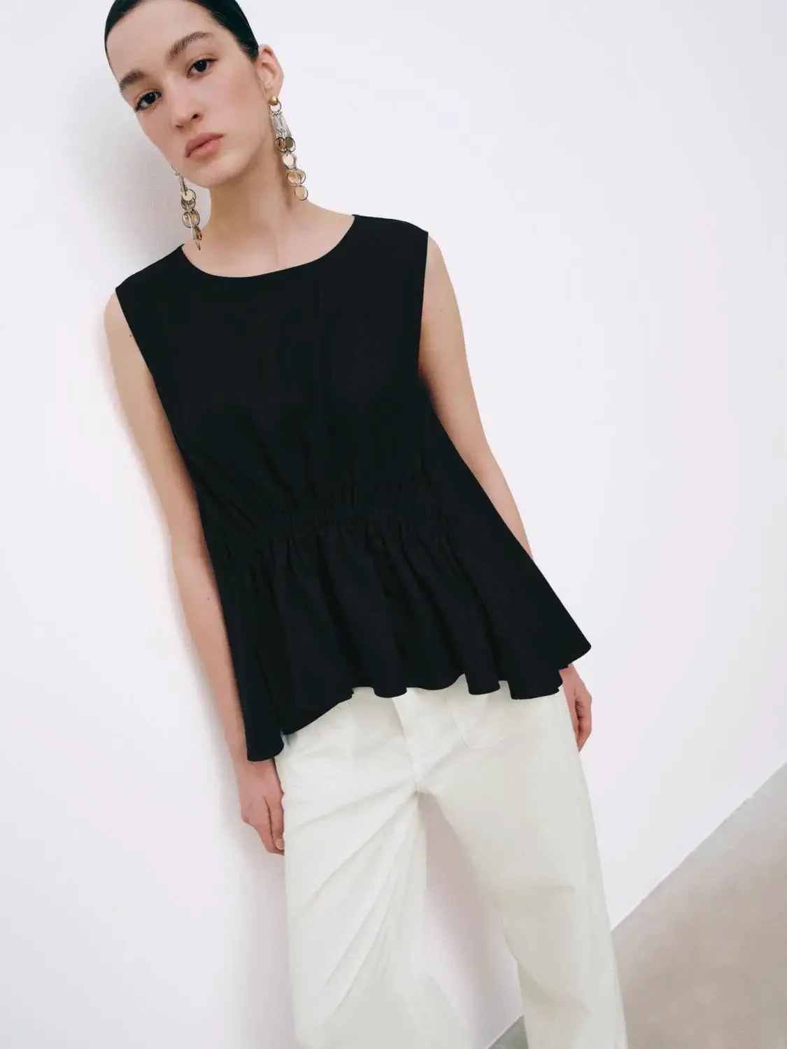 15317-linen-blend-crew-neck-shirring-detail-sleeveless-overhead-shirts-2.webp Linen Blend Crew Neck Shirring Detail Sleeveless Overhead Shirts