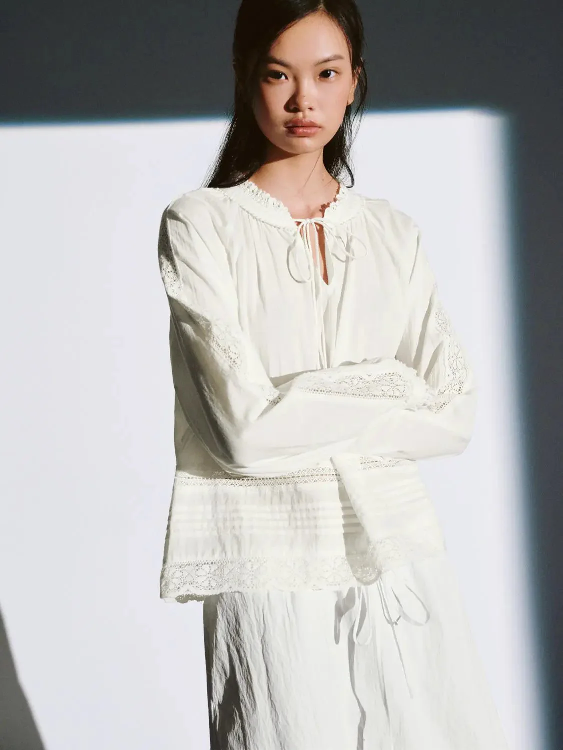15350-string-detail-lace-trim-overhead-shirts-2.webp String Detail Lace Trim Overhead Shirts