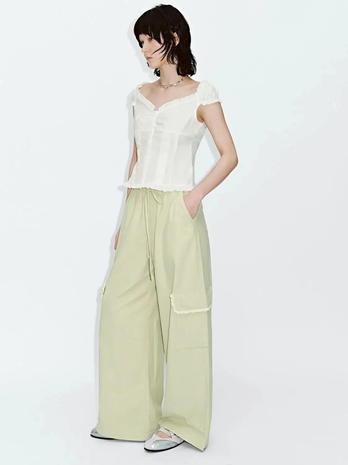 15356-v-neck-shirring-detail-ruffle-trim-short-sleeve-shirts-13.webp V-Neck Shirring Detail Ruffle Trim Short Sleeve Shirts