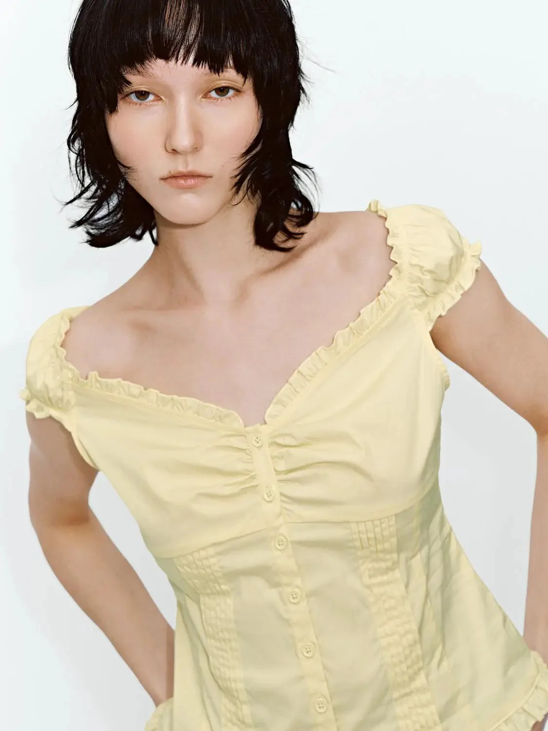 15356-v-neck-shirring-detail-ruffle-trim-short-sleeve-shirts-3.webp V-Neck Shirring Detail Ruffle Trim Short Sleeve Shirts