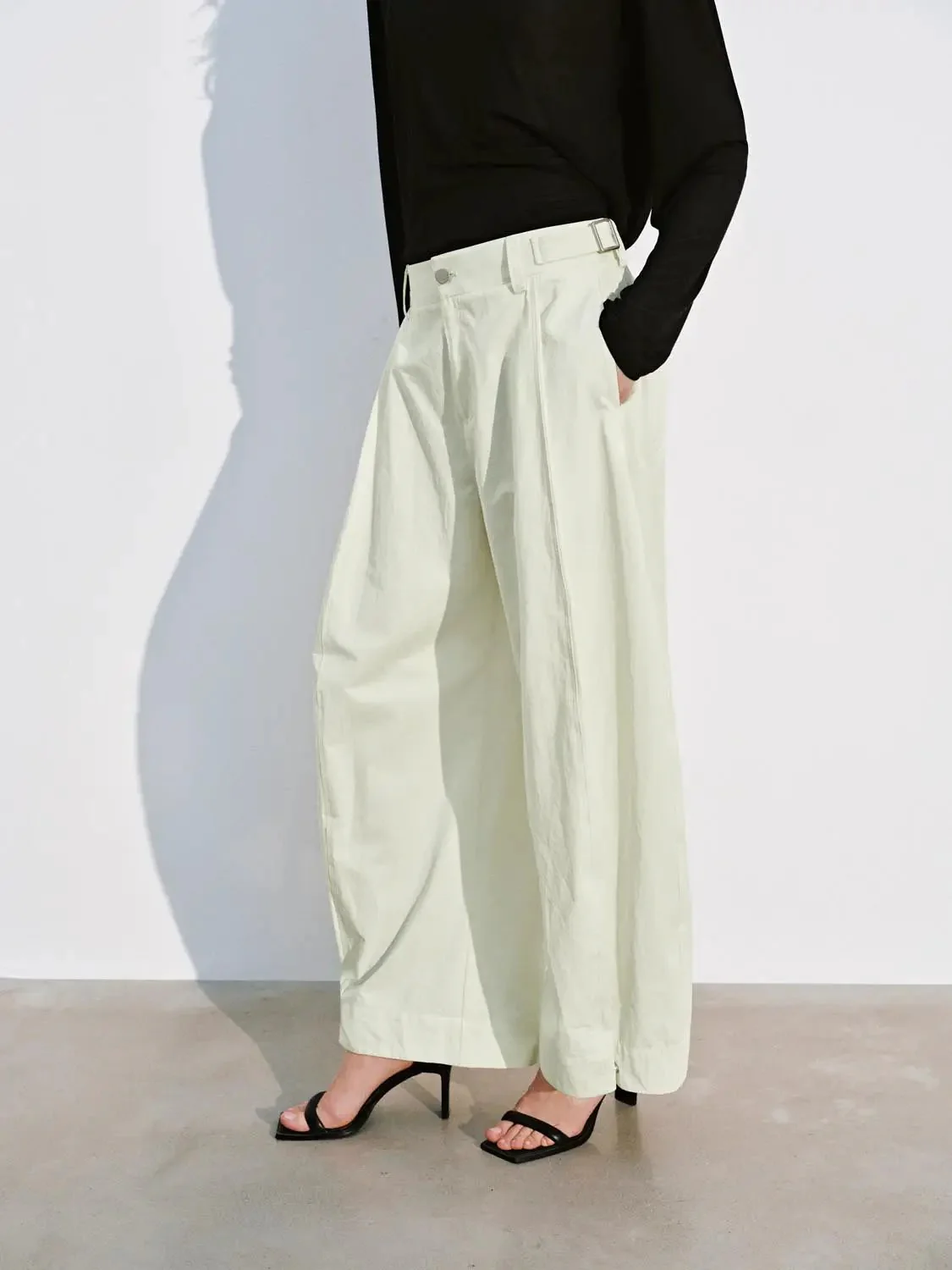 15407-barrel-leg-pants-3.webp Barrel Leg Pants