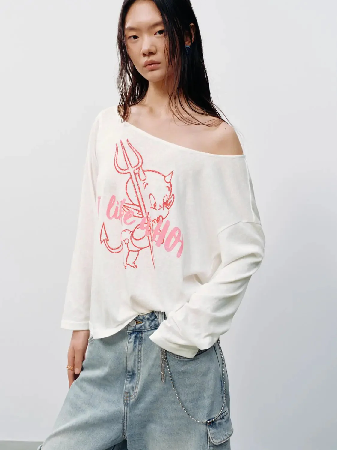 15426-cotton-blend-one-shoulder-long-sleeve-t-shirt-2.webp Cotton Blend One Shoulder Long Sleeve T Shirt