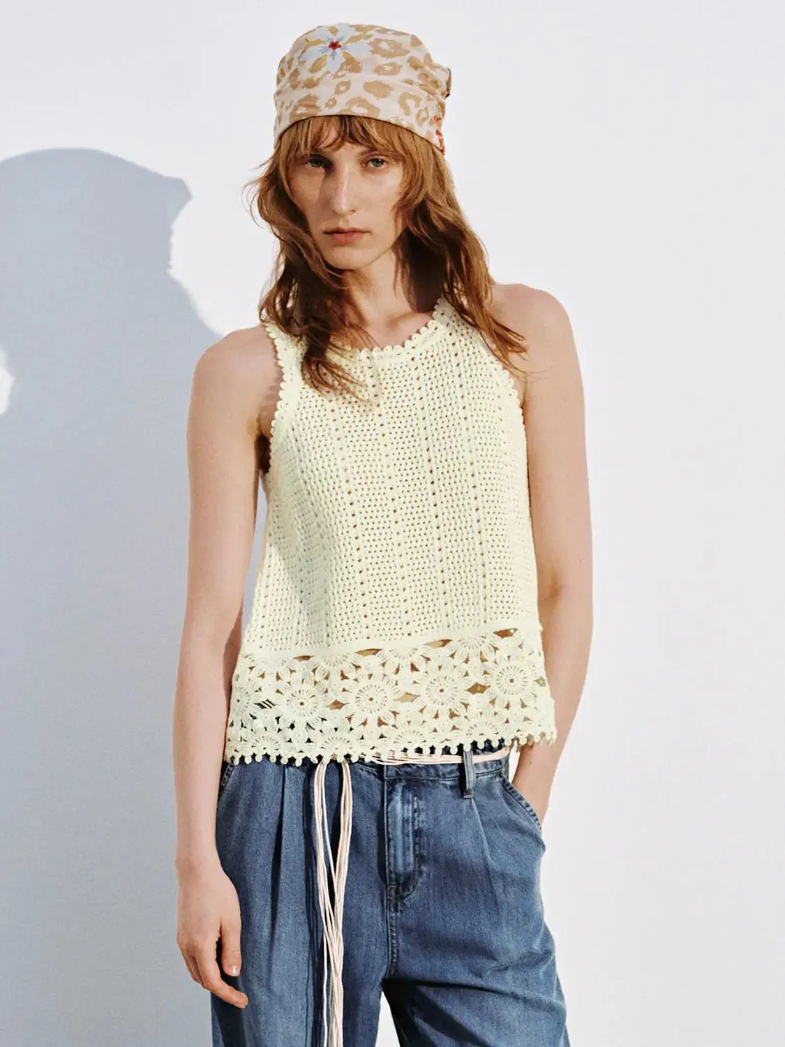 15502-sleeveless-open-knitted-t-shirts-9.webp Sleeveless Open Knitted T-Shirts