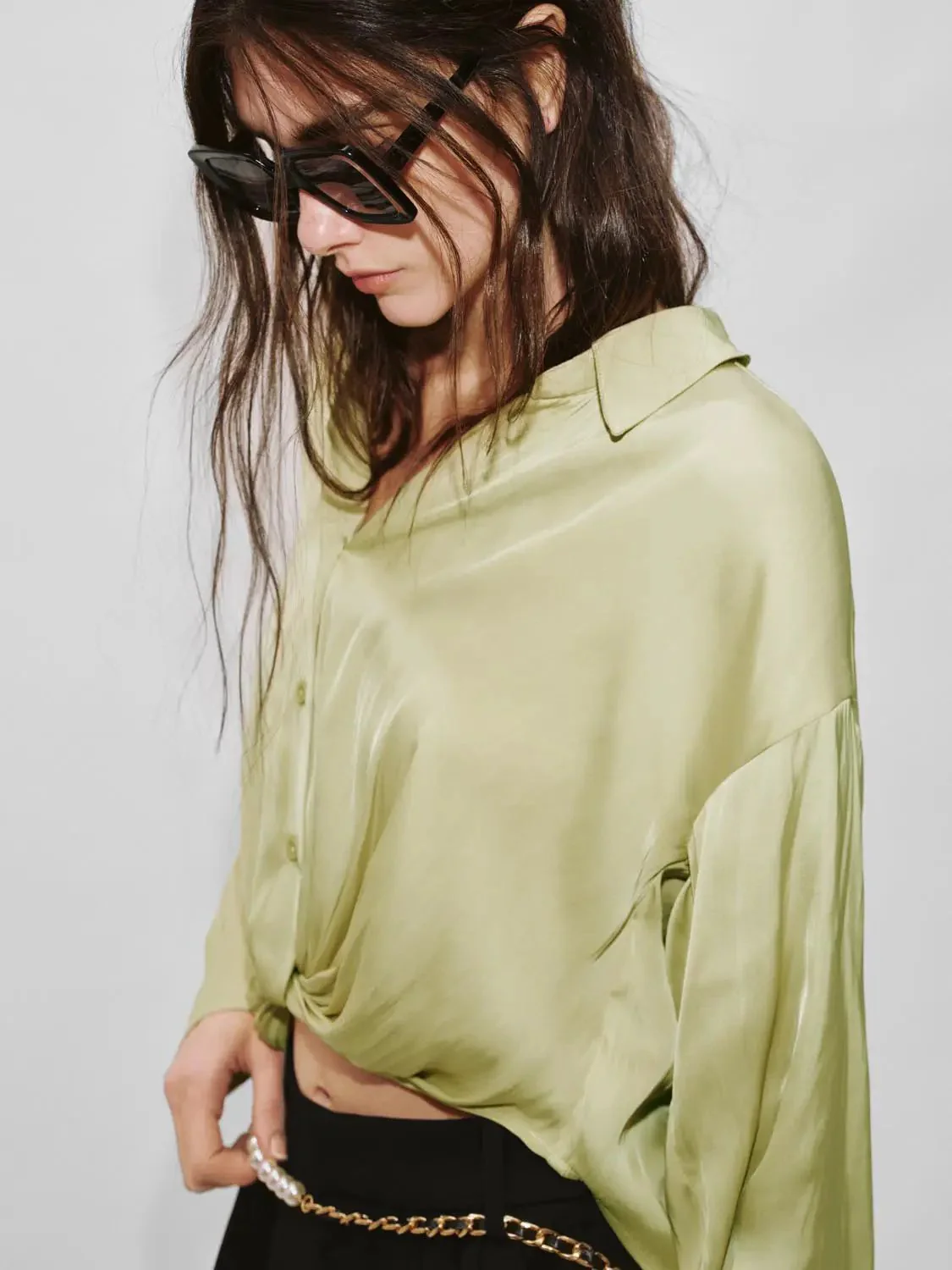 15508-twist-detail-overhead-shirts-19.webp Twist Detail Overhead Shirts