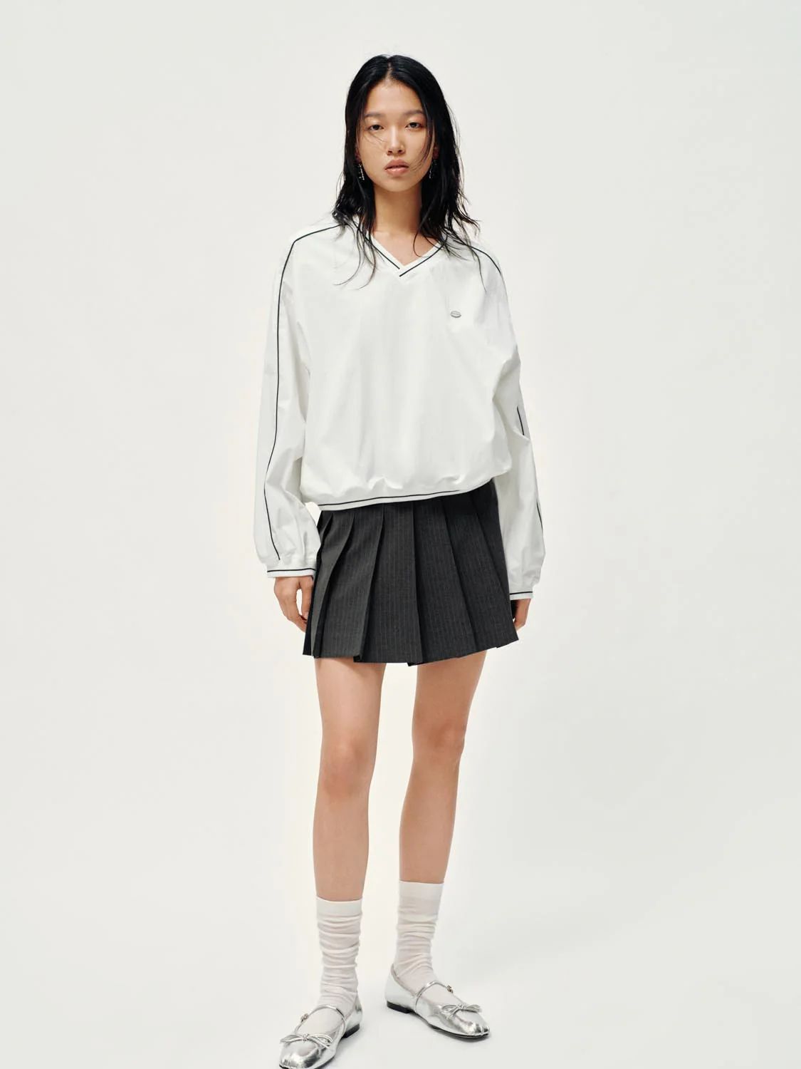 15527-striped-contrast-trim-v-neck-overhead-shirts-5.webp Striped Contrast Trim V-Neck Overhead Shirts