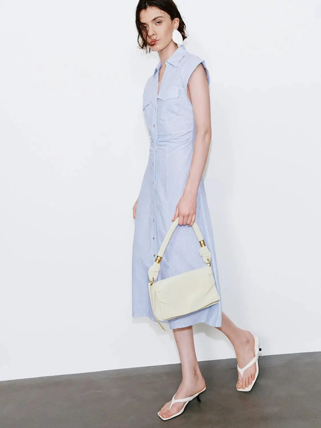15536-faux-leather-puff-shoulder-bags-8.webp Faux Leather Puff Shoulder Bags