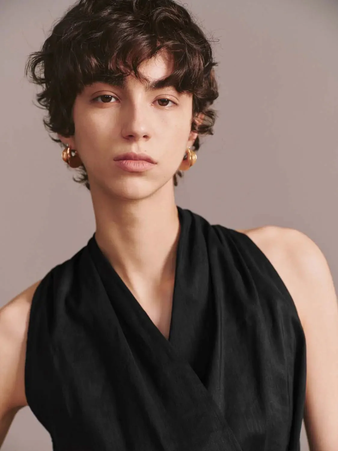 1554-linen-blend-v-neck-cross-front-sleeveless-shirts-3.webp Linen Blend V-Neck Cross Front Sleeveless Shirts