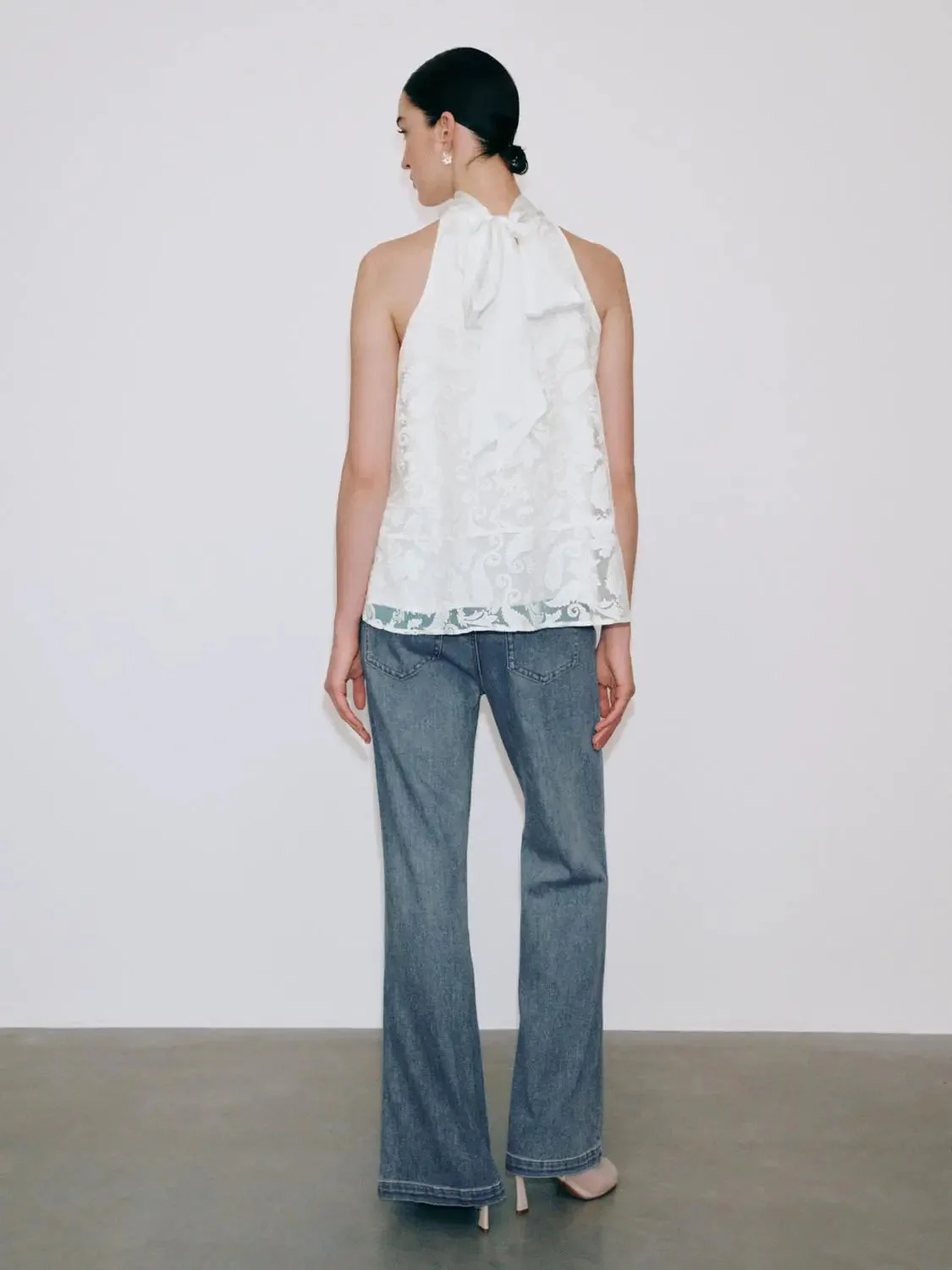 15558-overhead-sleeveless-laced-shirt-6.webp Overhead Sleeveless Laced Shirt