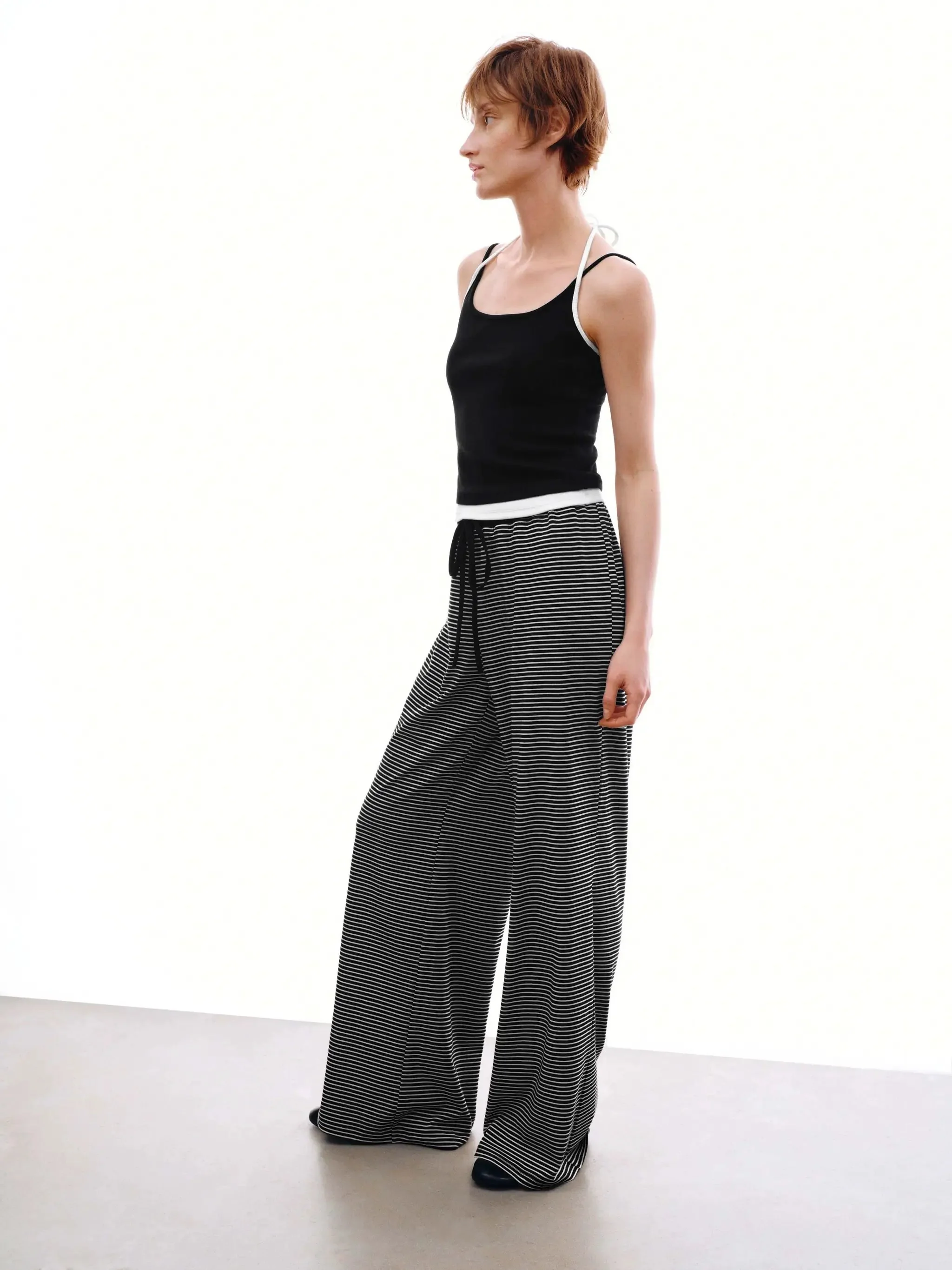 15573-cotton-blend-tie-detail-strappy-tank-top-13.webp Cotton Blend Tie Detail Strappy Tank Top
