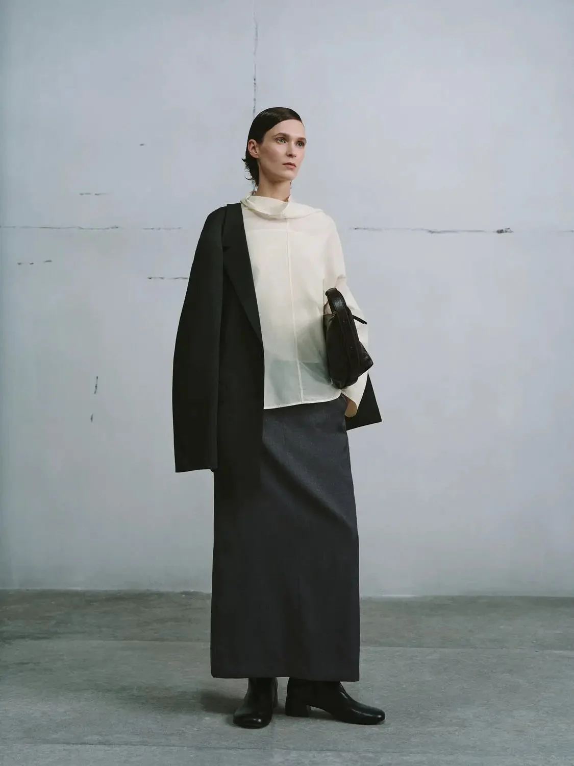 15600-elegant-cotton-silk-cowl-neck-overhead-shirts-4.webp Elegant Cotton Silk Cowl Neck Overhead Shirts