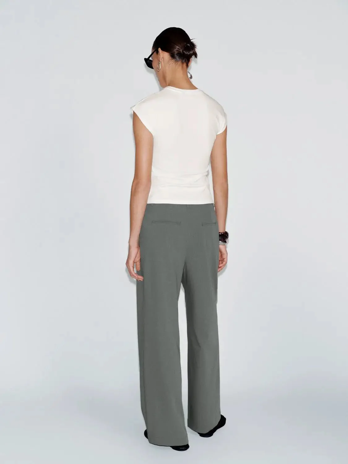 15612-cotton-blend-capped-sleeve-cropped-t-shirts-6.webp Cotton Blend Capped Sleeve Cropped T Shirts