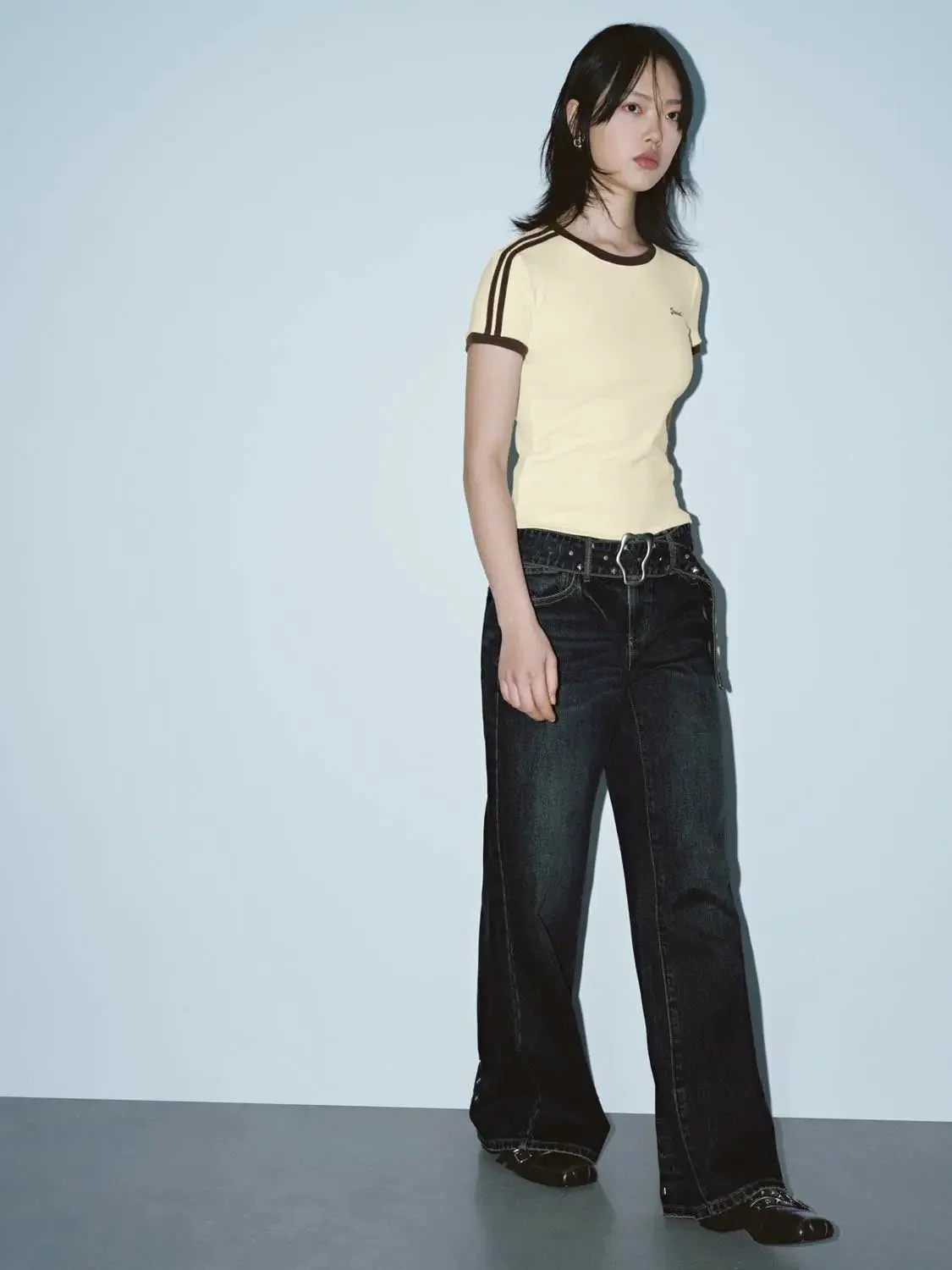 15668-contrast-trim-cotton-fit-nipped-waist-shirt-21.webp Contrast Trim Cotton Fit Nipped Waist Shirt