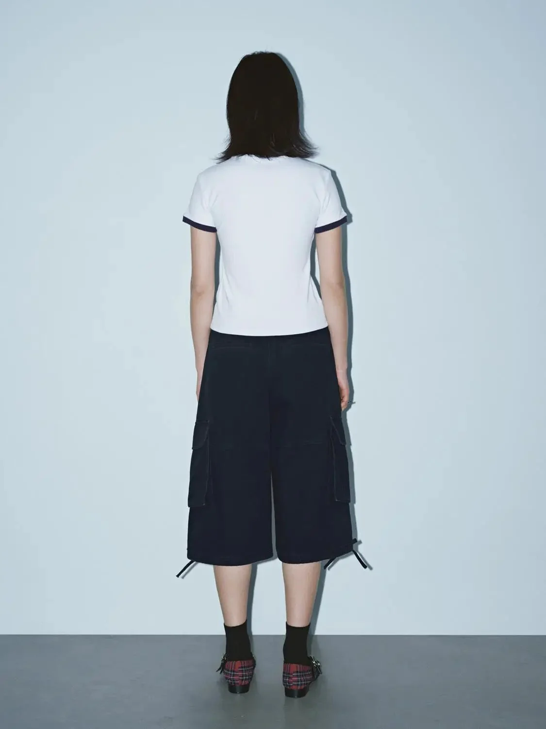 15668-contrast-trim-cotton-fit-nipped-waist-shirt-6.webp Contrast Trim Cotton Fit Nipped Waist Shirt