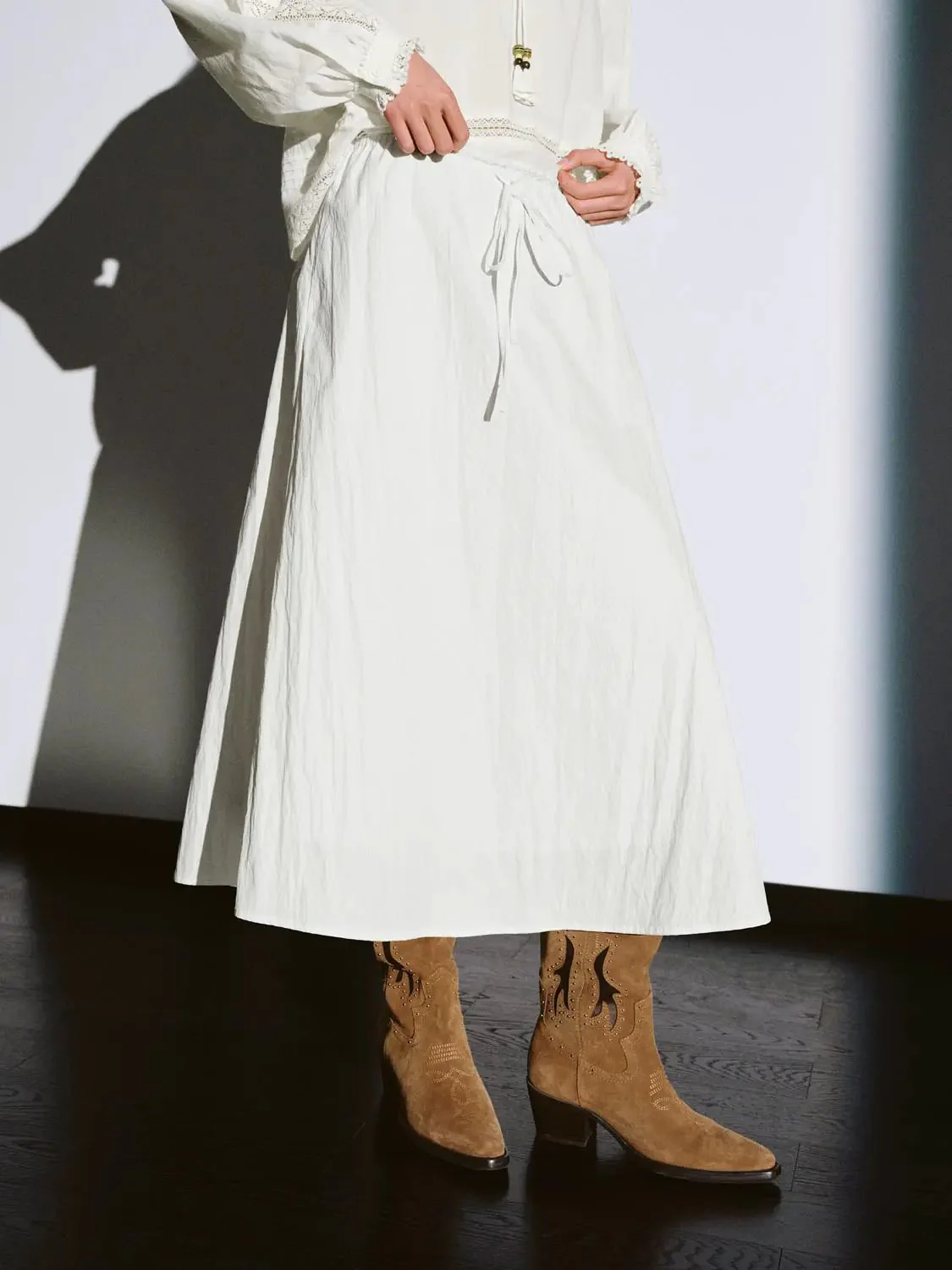 15689-drawstring-a-line-lined-woven-midi-skirt-2.webp Drawstring A-Line Lined Woven Midi Skirt