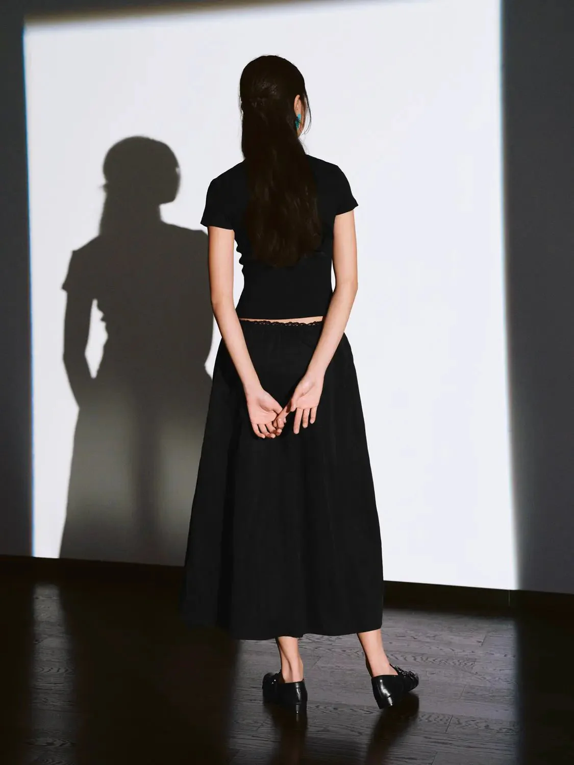 15689-drawstring-a-line-lined-woven-midi-skirt-8.webp Drawstring A-Line Lined Woven Midi Skirt