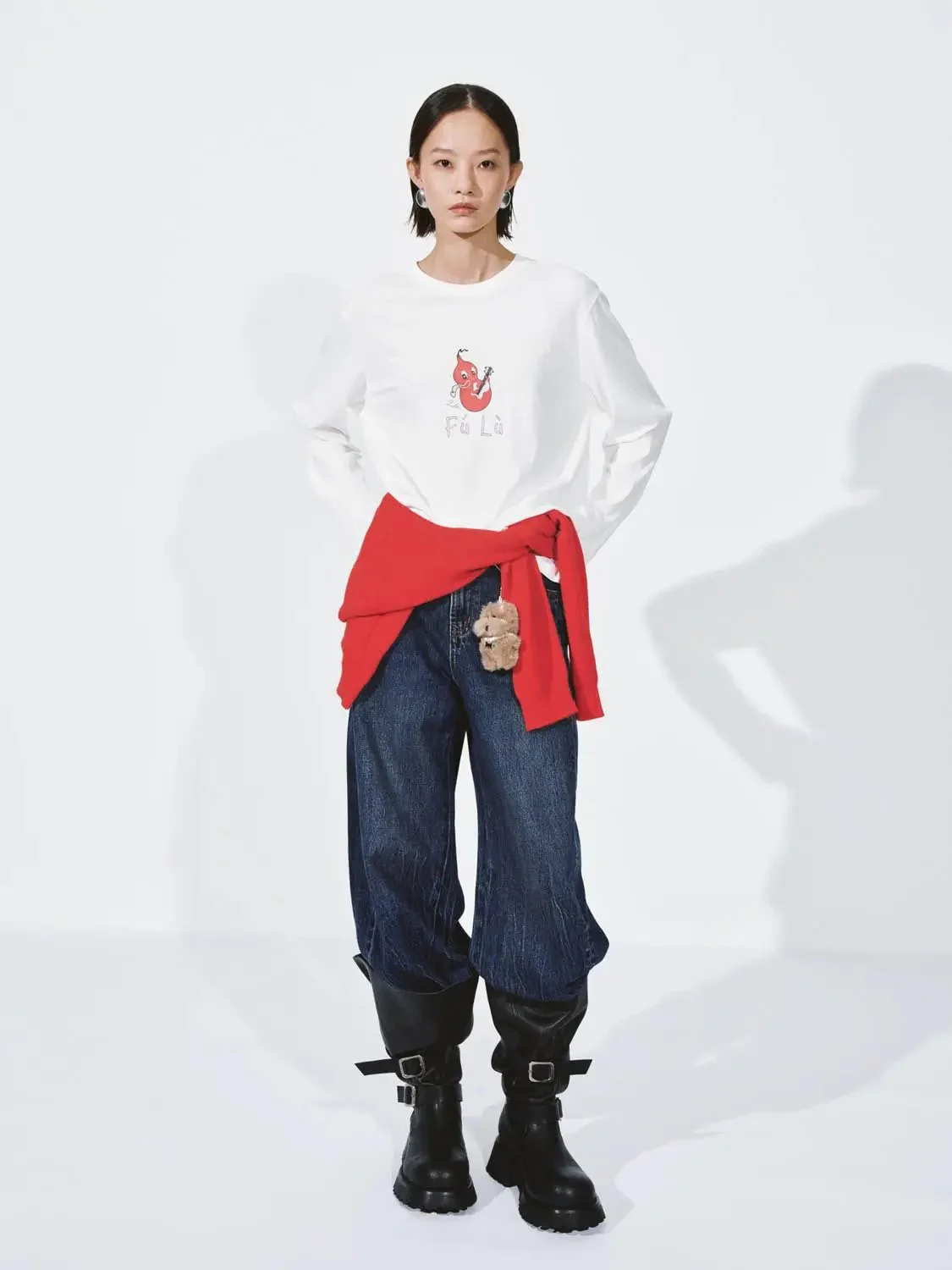 15708-classic-printed-fox-graphic-long-sleeve-t-shirt-4.webp Classic Printed Fox Graphic Long Sleeve T Shirt