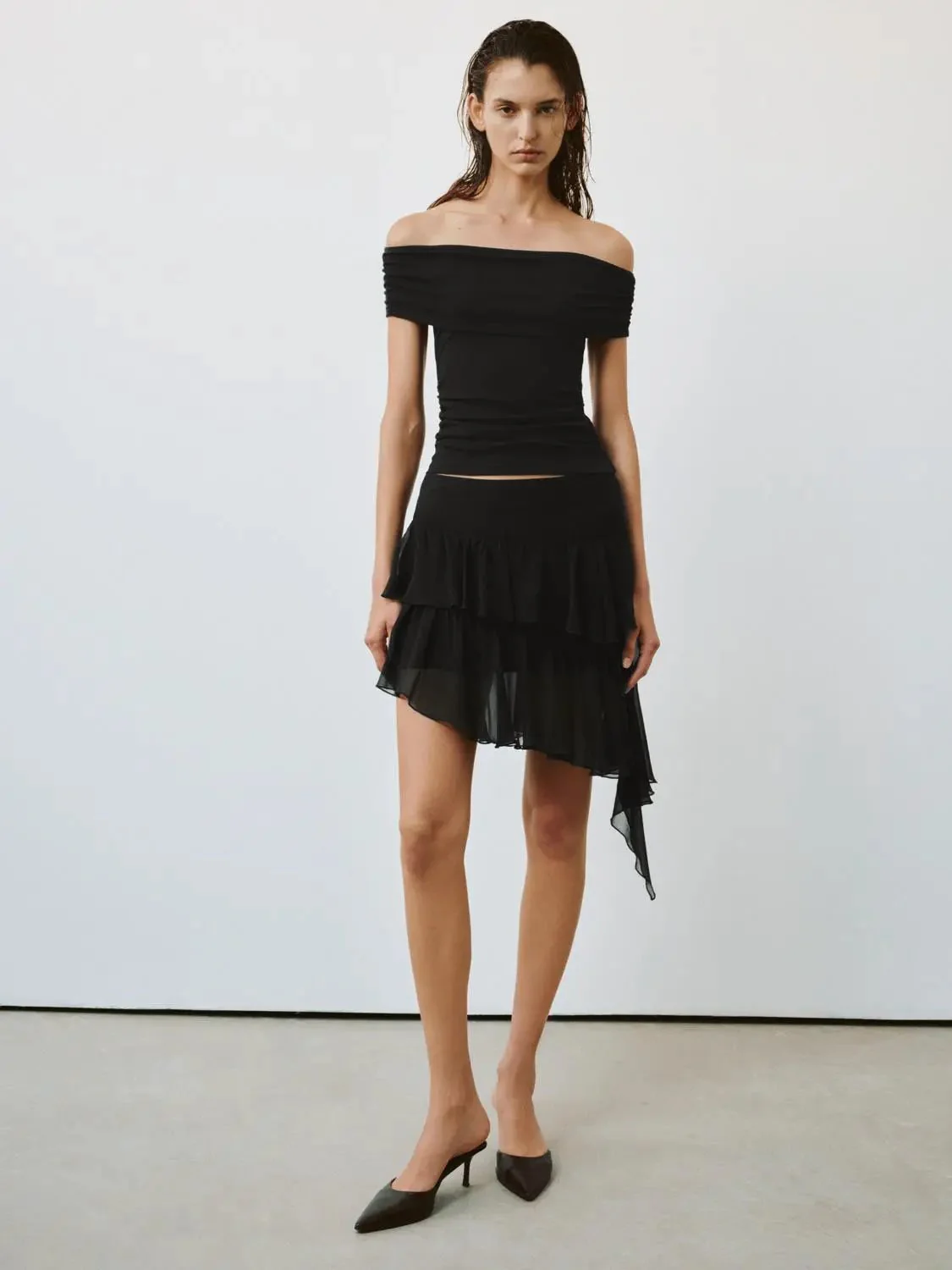1578-soft-fabric-ruffle-tiered-asymmetric-midi-skirt-15.webp Soft Fabric Ruffle Tiered Asymmetric Midi Skirt