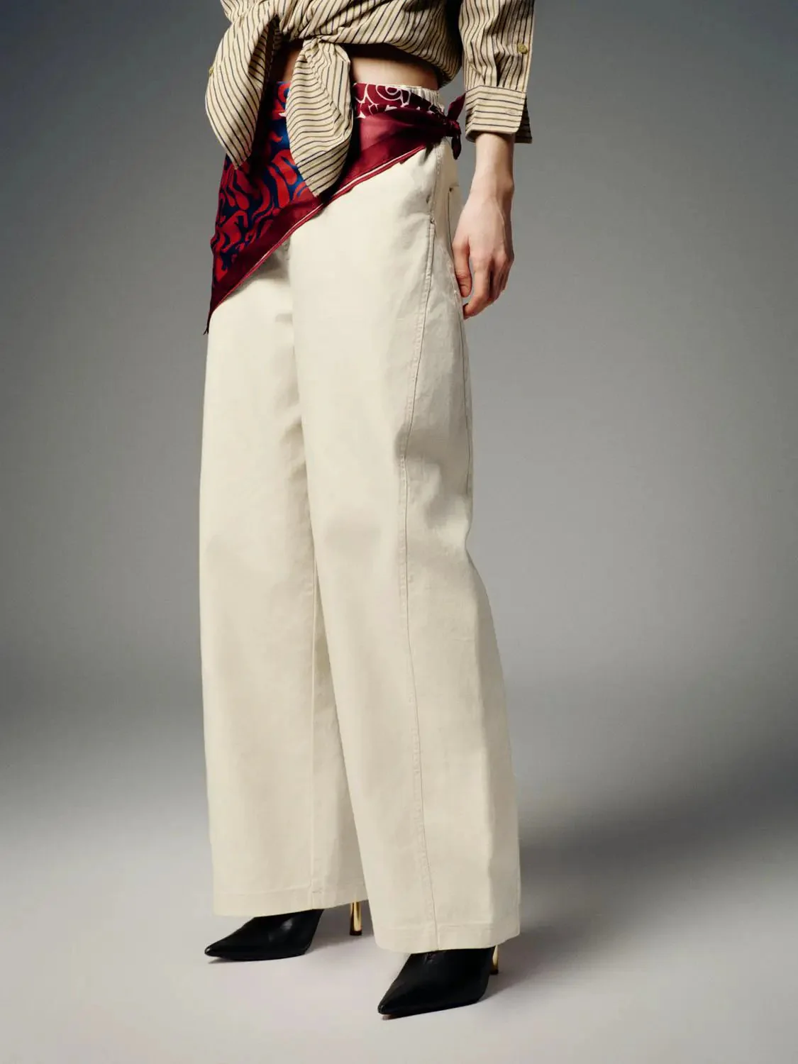 15780-contrast-scarf-detail-tapered-pants-3.webp Contrast Scarf Detail Tapered Pants