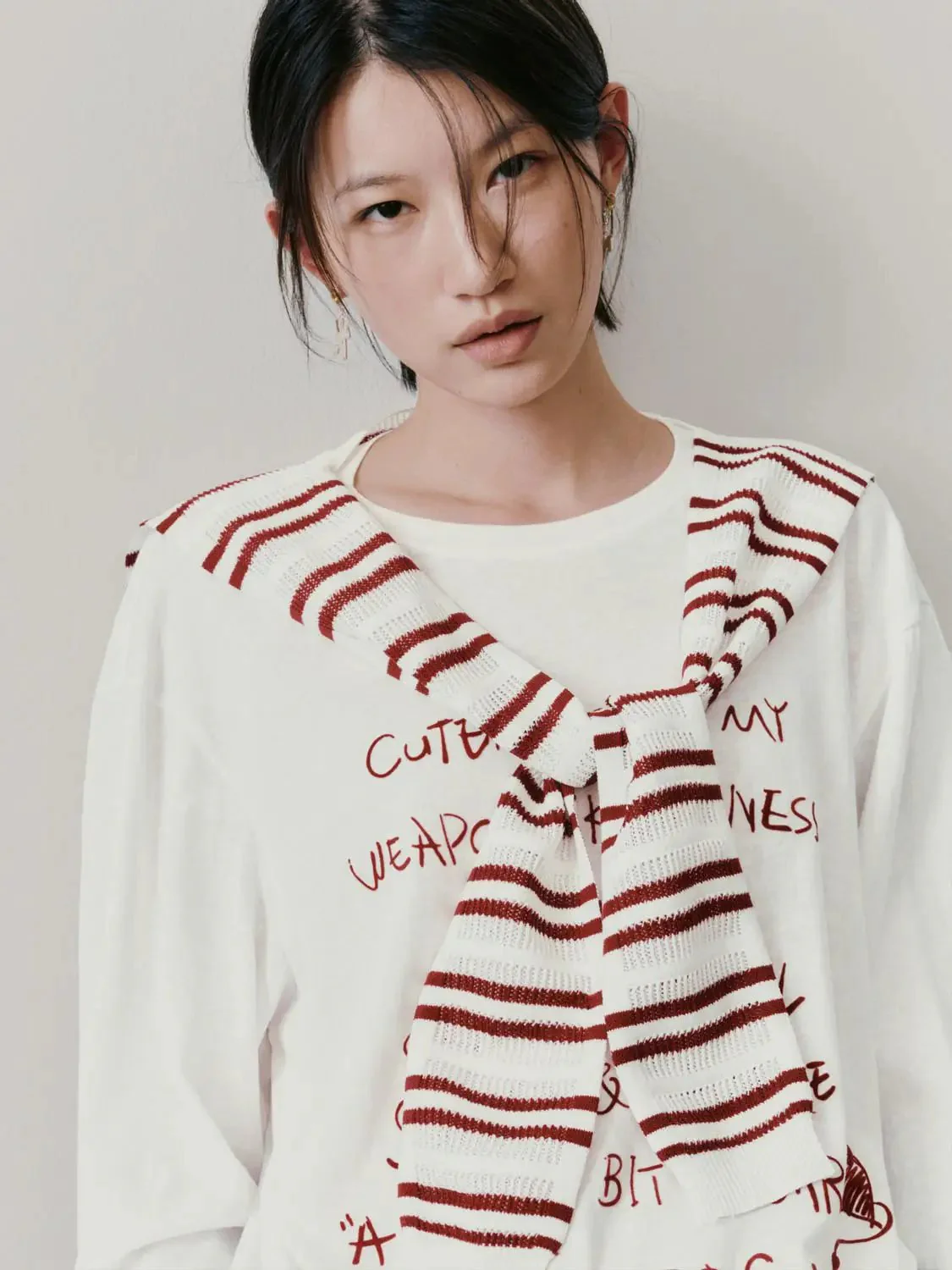 15805-contrast-striped-shawl-detail-cotton-t-shirt-3.webp Contrast Striped Shawl Detail Cotton T Shirt