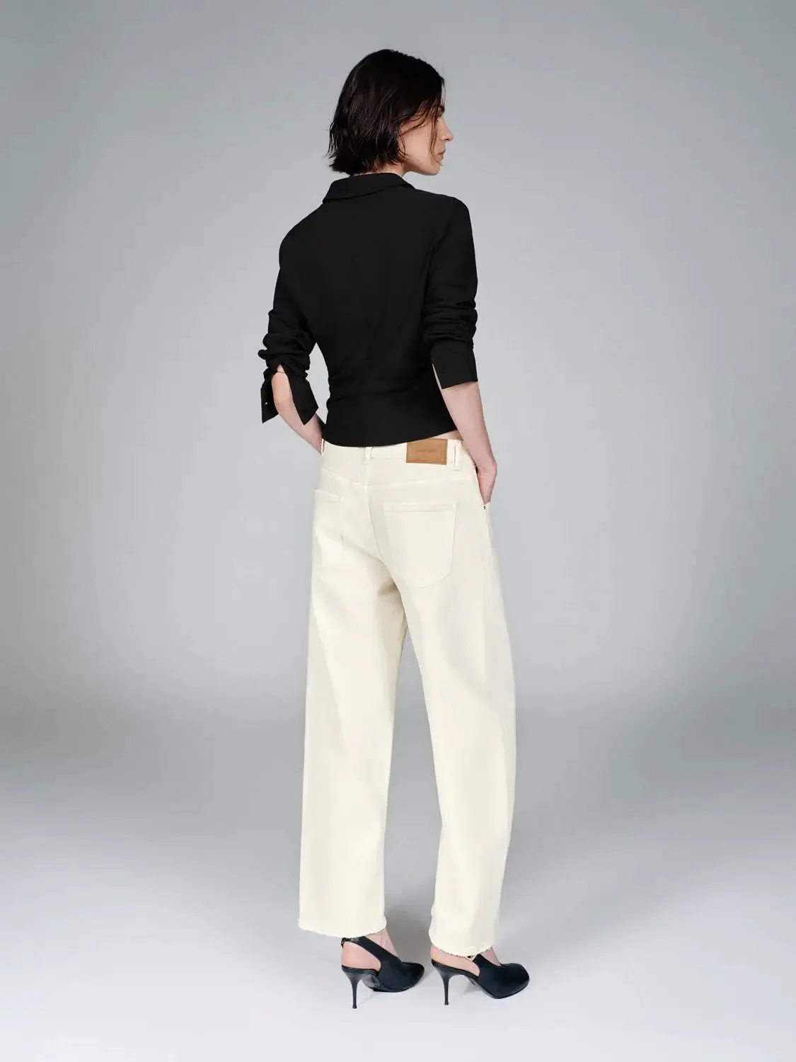 15816-white-linen-blend-asymmetric-slim-fit-shirts-14.webp White Linen Blend Asymmetric Slim Fit Shirts