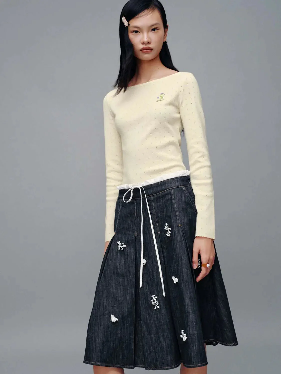 15857-boat-neck-skinny-fit-long-sleeve-knitted-t-shirts-2.webp Boat Neck Skinny Fit Long Sleeve Knitted T-Shirts