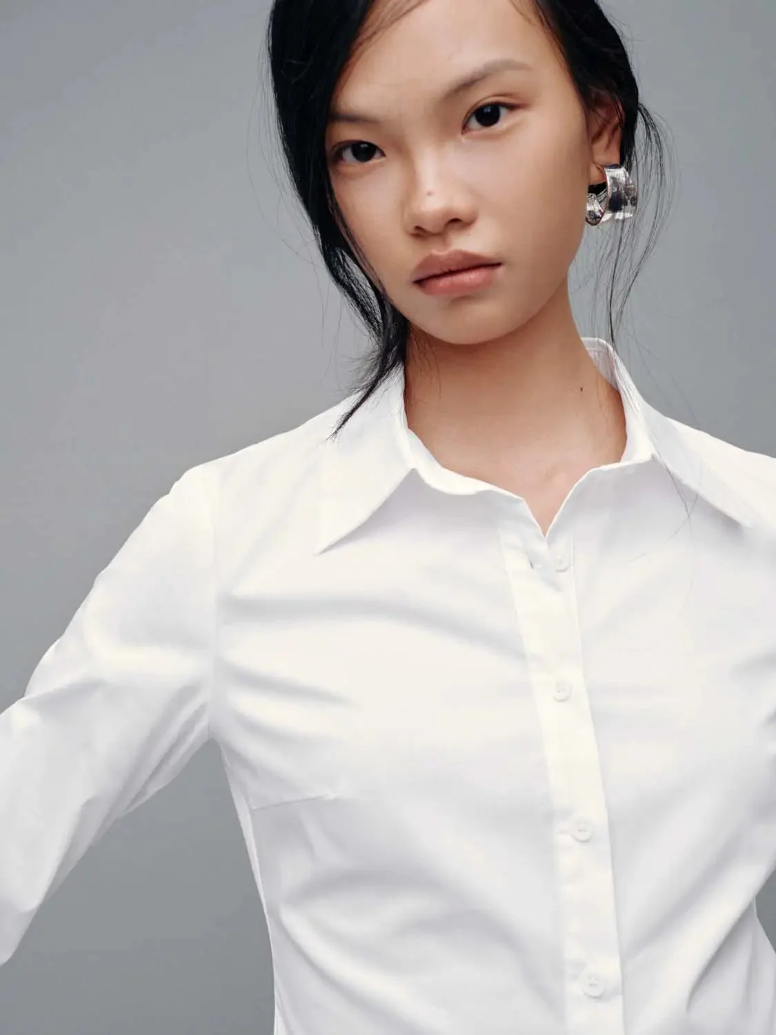 15915-flare-sleeve-cropped-nipped-waist-ruched-shirts-3.webp Flare Sleeve Cropped Nipped Waist Ruched Shirts