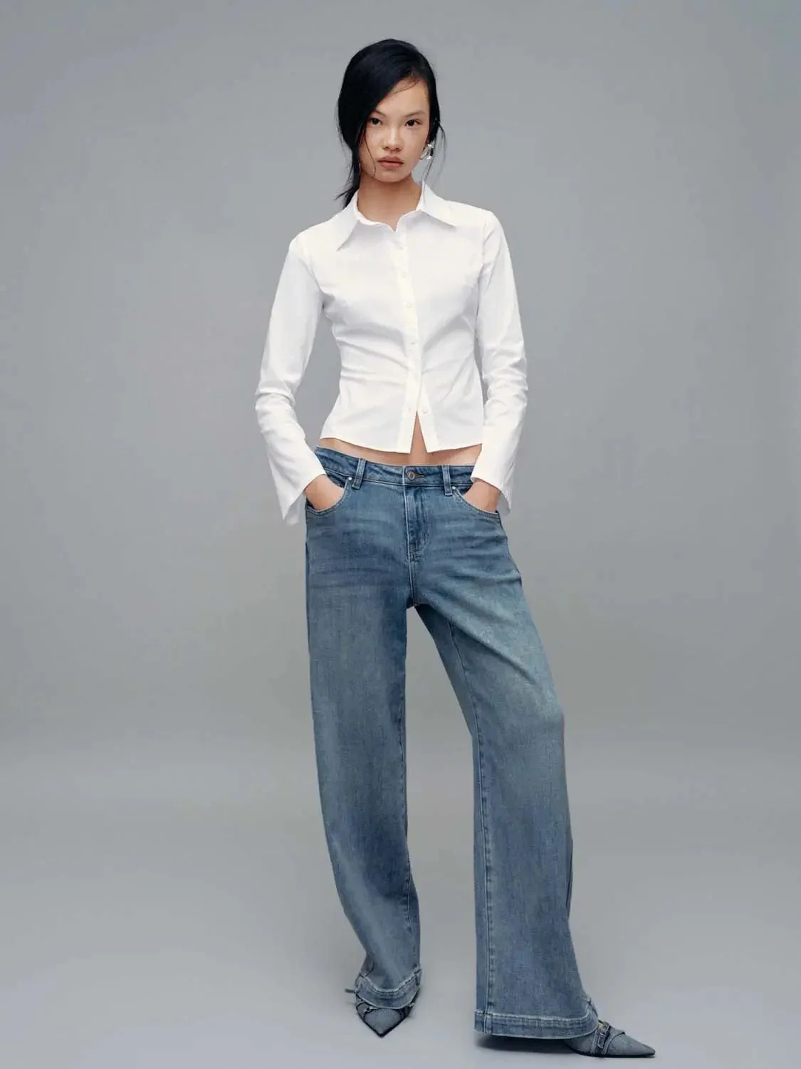 15915-flare-sleeve-cropped-nipped-waist-ruched-shirts-4.webp Flare Sleeve Cropped Nipped Waist Ruched Shirts