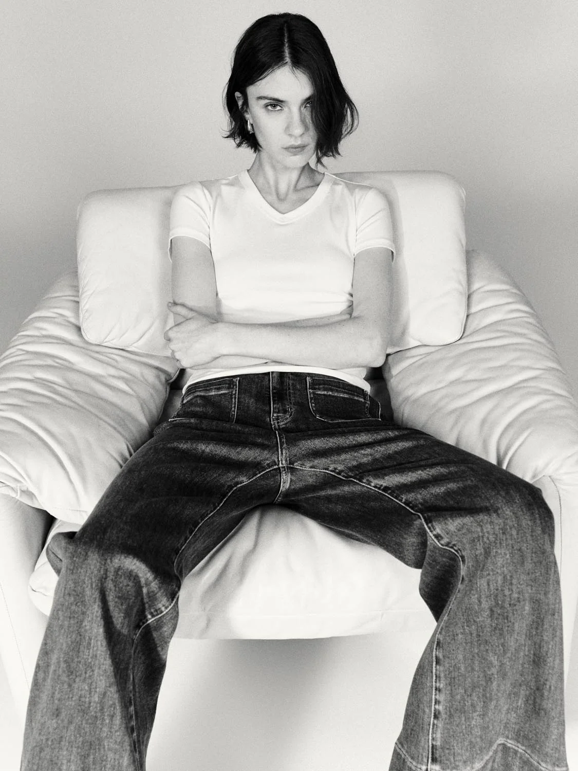 15921-v-neck-cropped-cotton-lyocell-blend-with-stretch-t-shirts-18.webp V-Neck Cropped Cotton Lyocell Blend With Stretch T-Shirts