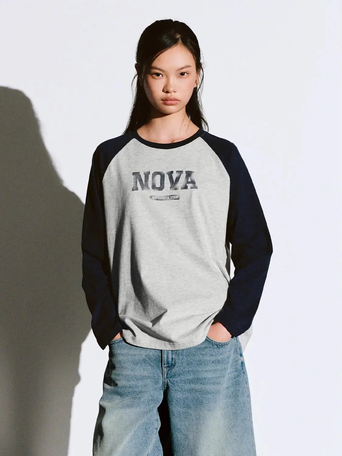 15959-cotton-printed-contrast-raglan-long-sleeve-t-shirt-1.webp Cotton Printed Contrast Raglan Long Sleeve T Shirt