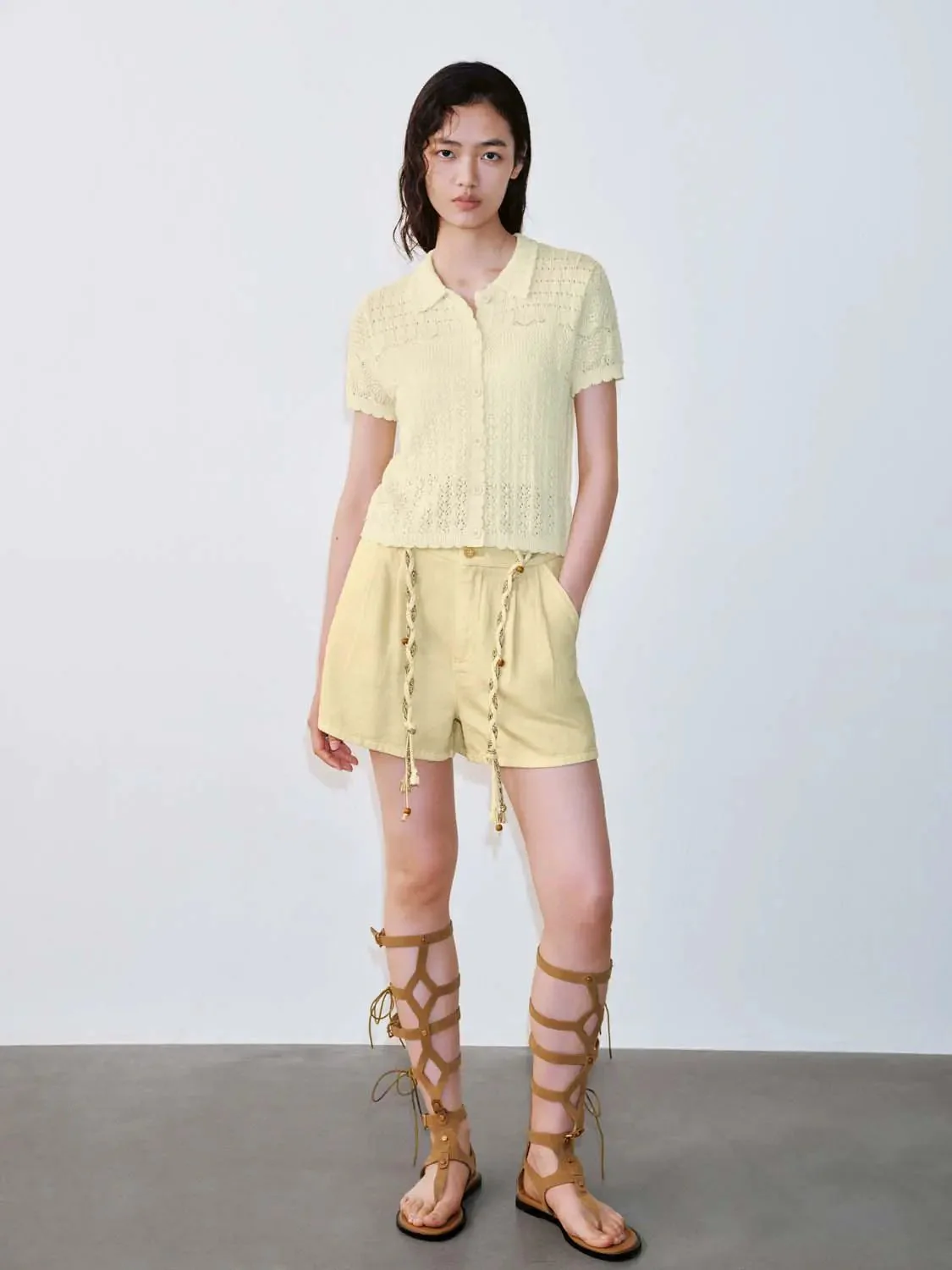1597-polo-neck-short-sleeve-open-knitted-cardigans-5.webp Polo Neck Short Sleeve Open Knitted Cardigans