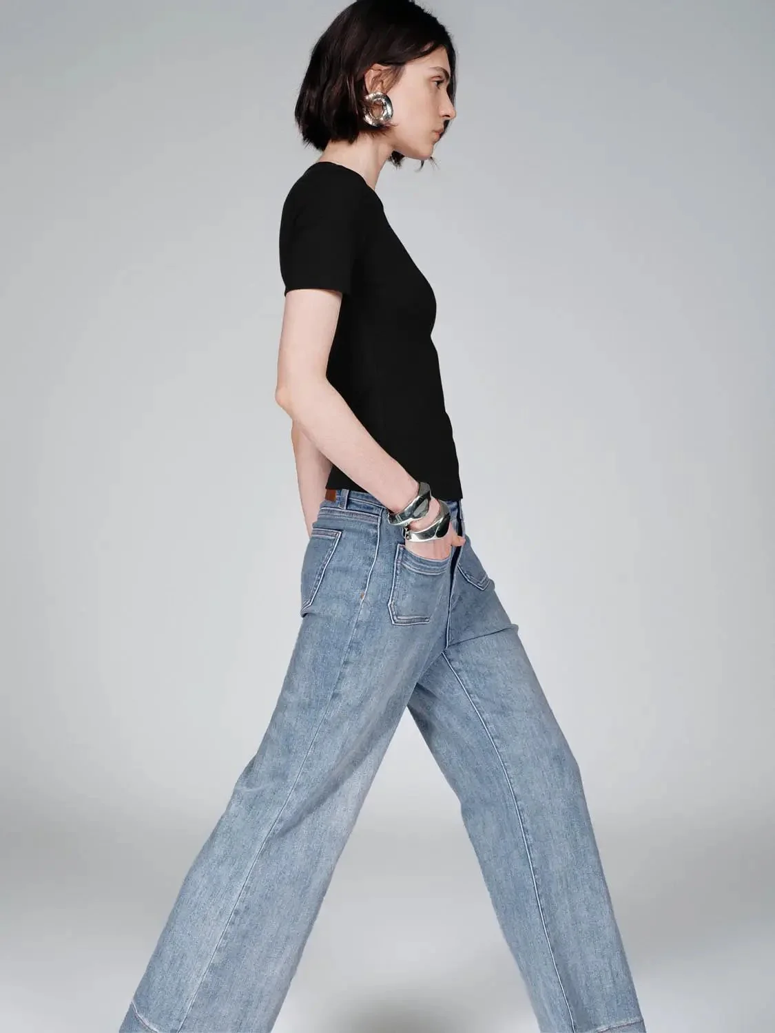 15970-viscose-cotton-blend-crew-neck-slim-fit-t-shirt-2.webp Viscose Cotton Blend Crew Neck Slim Fit T Shirt