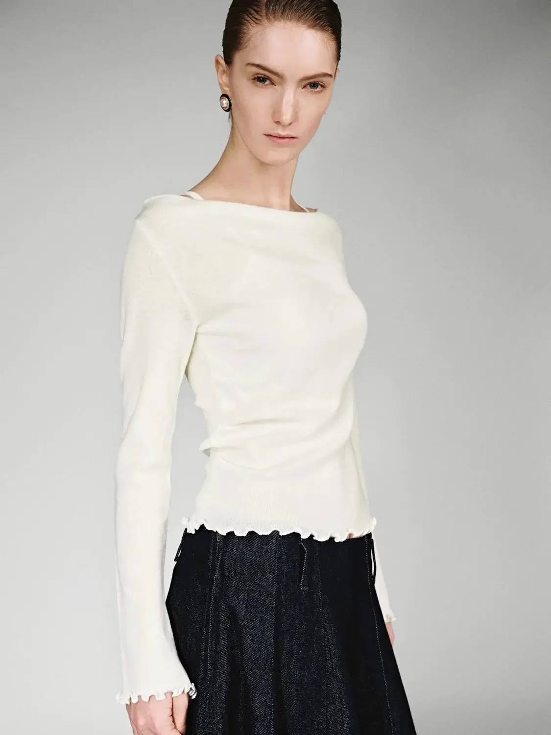 16029-off-shoulder-strappy-long-sleeve-knitted-t-shirts-2.webp Off Shoulder Strappy Long Sleeve Knitted T-Shirts