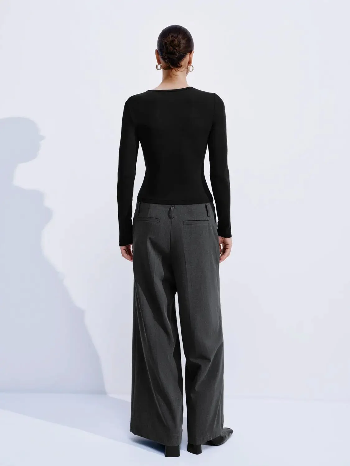 16059-viscose-blend-cut-out-long-sleeve-t-shirts-6.webp Viscose Blend Cut Out Long Sleeve T-Shirts