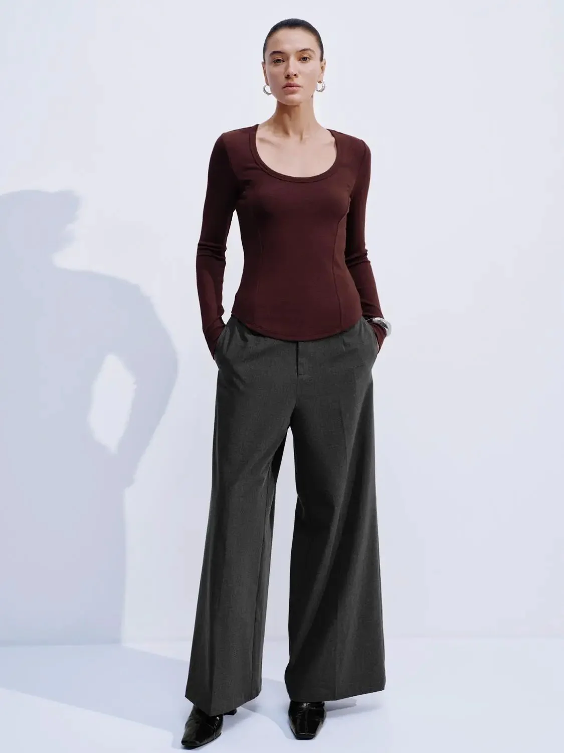 16085-viscose-cotton-blend-scoop-neck-flare-long-sleeve-t-shirt-29.webp Viscose Cotton Blend Scoop Neck Flare Long Sleeve T-Shirt