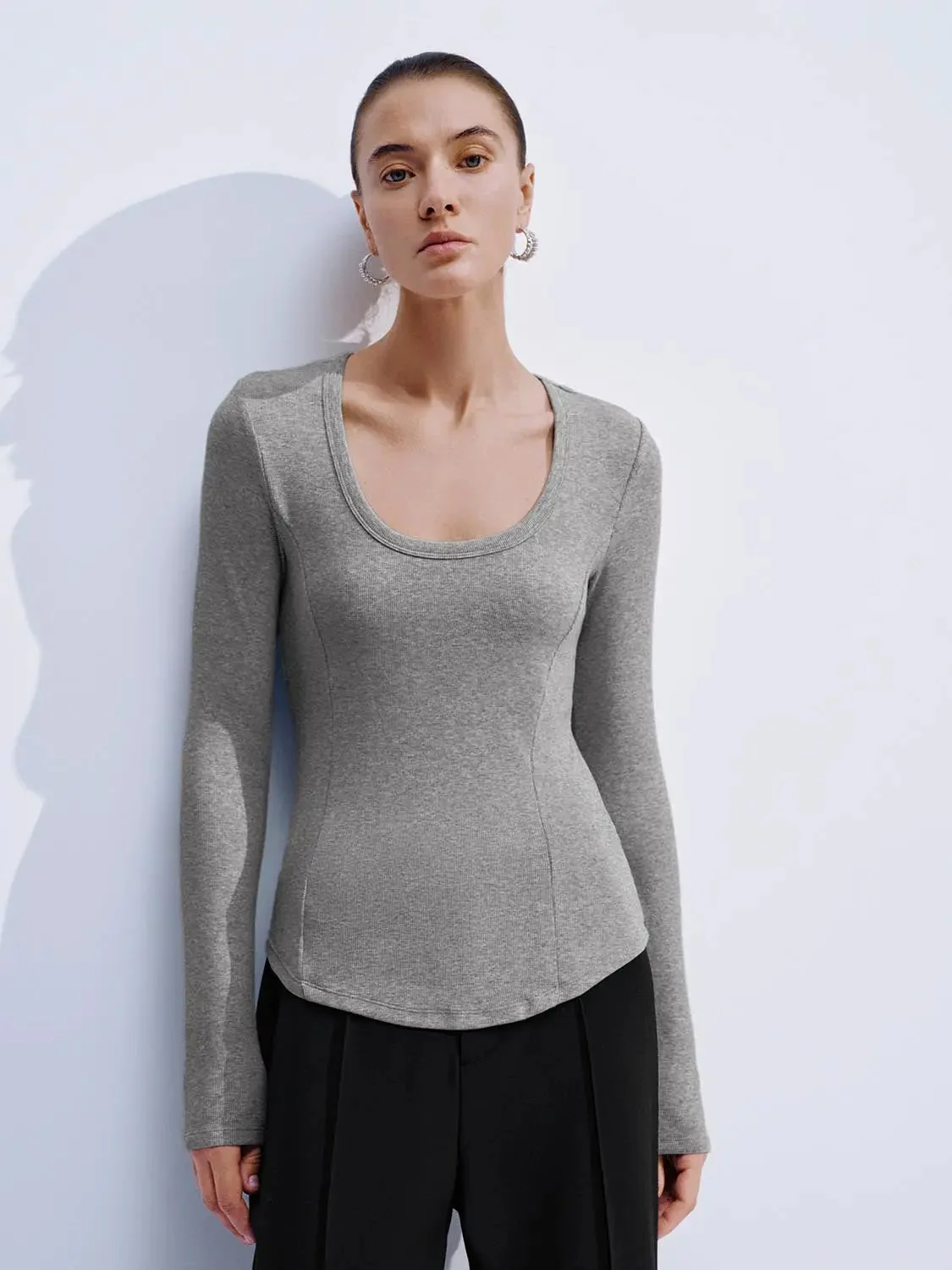 16085-viscose-cotton-blend-scoop-neck-flare-long-sleeve-t-shirt-9.webp Viscose Cotton Blend Scoop Neck Flare Long Sleeve T-Shirt